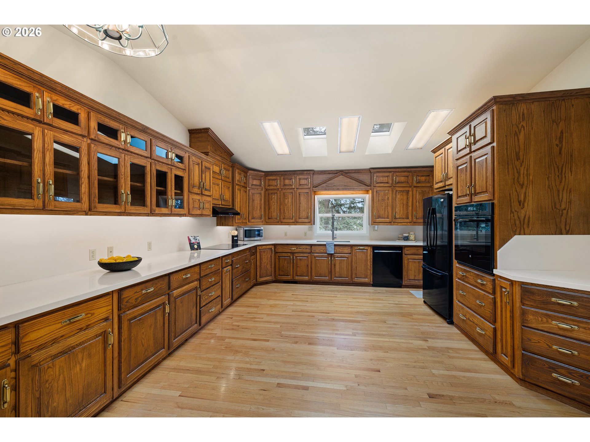 2323 W 28TH AVE, Eugene, OR, 97405