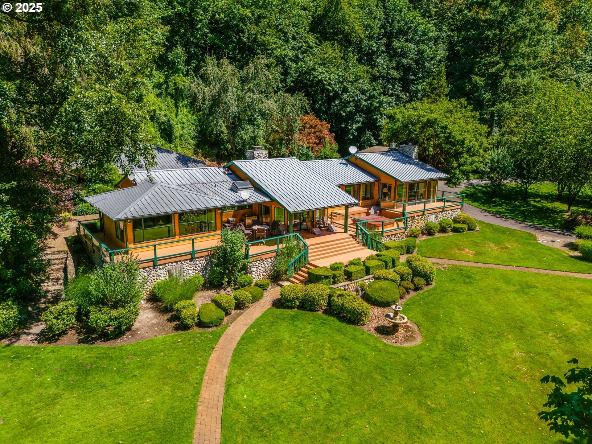 4368 LAKEVIEW BLVD, Lake Oswego, OR, 97035