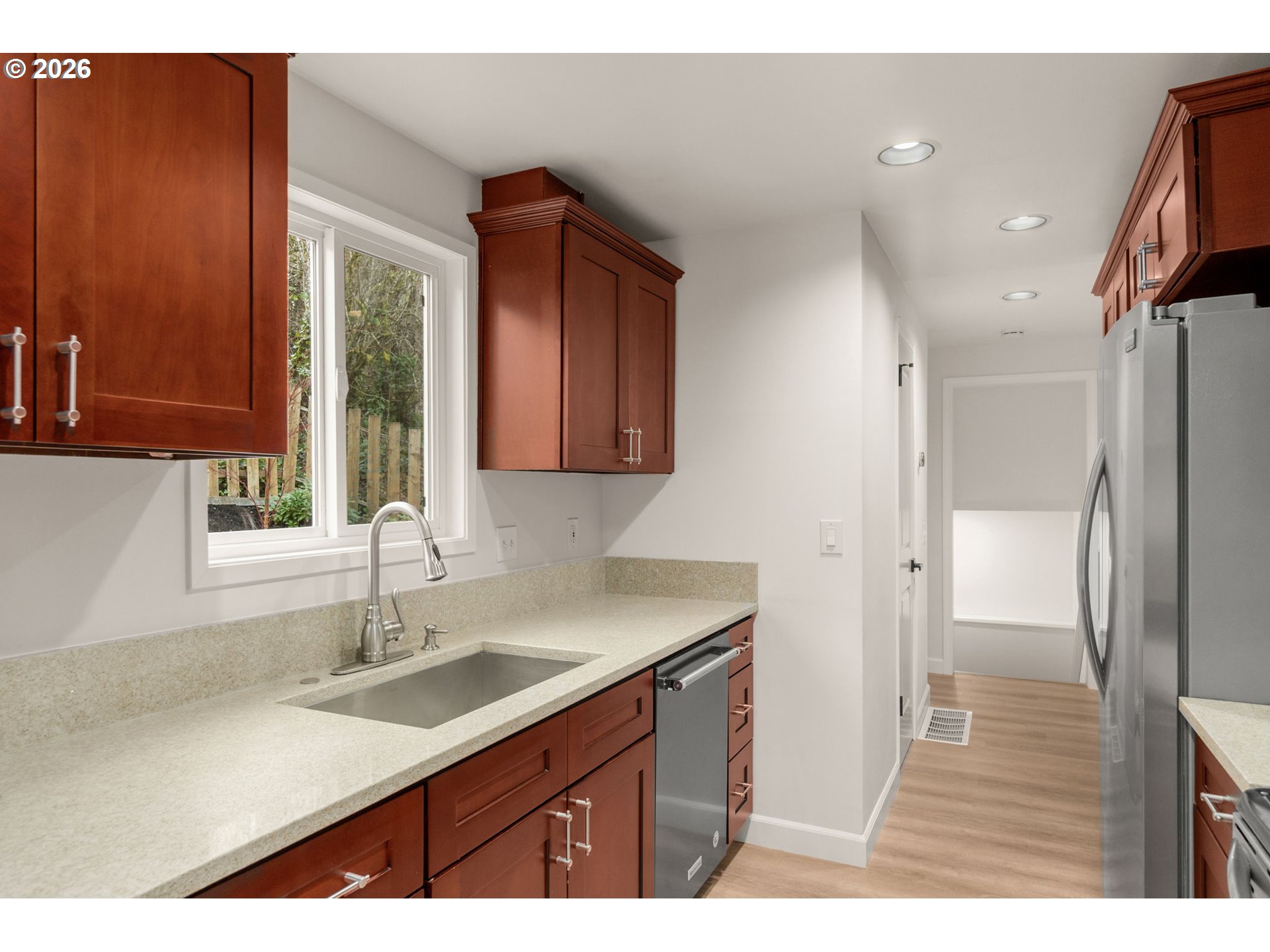 Photo #4: 776764686 Listing: Photo #4