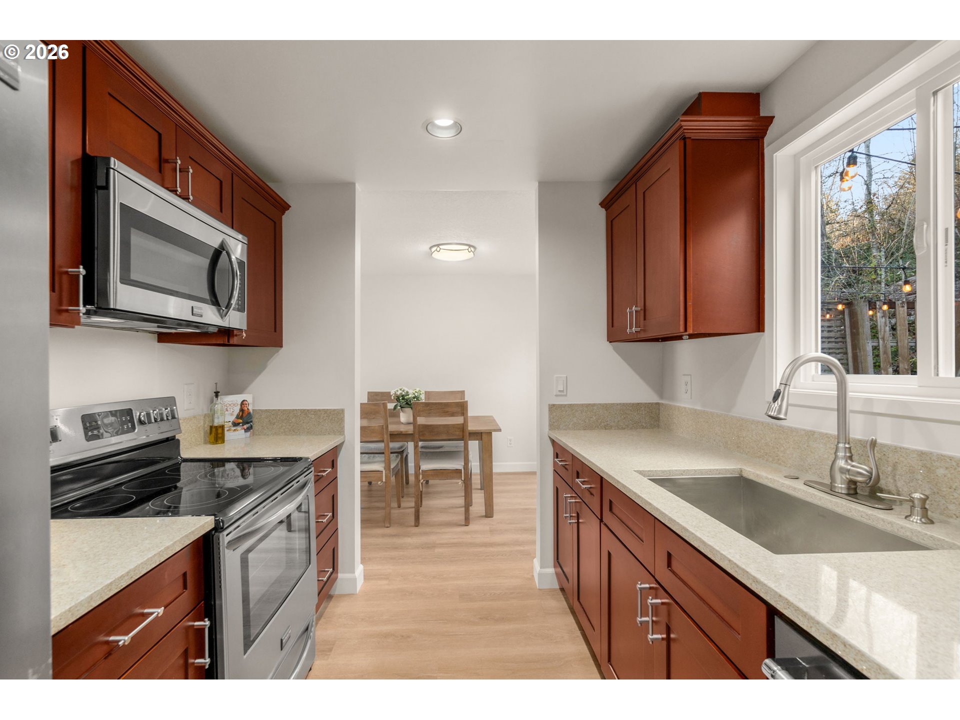 Photo #5: 776764686 Listing: Photo #5