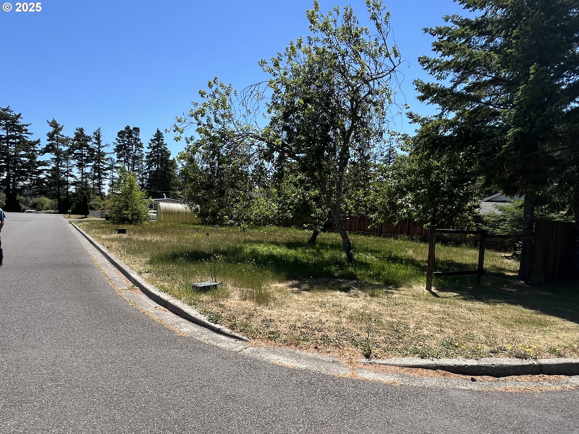 Tamarack, Florence, OR, 97439