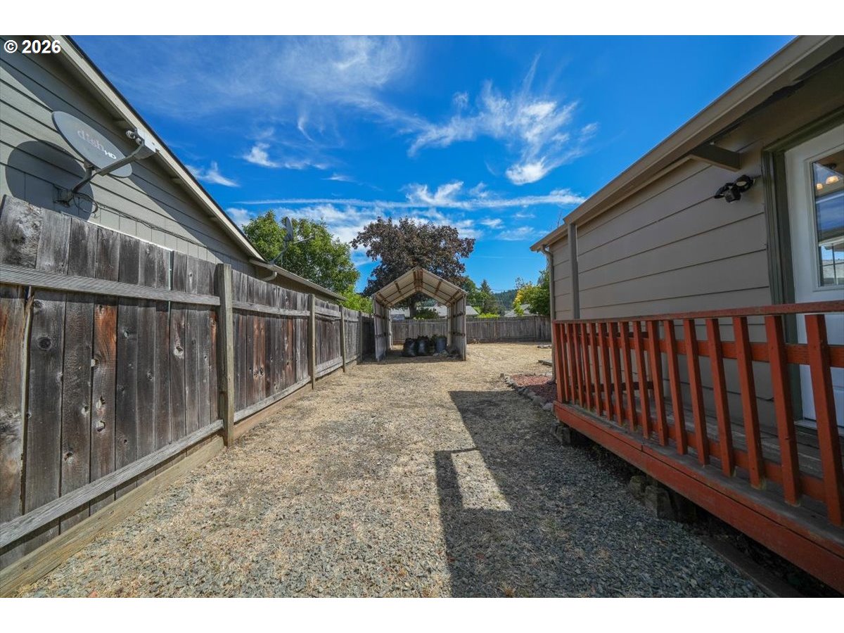 Property photo 23 of 28