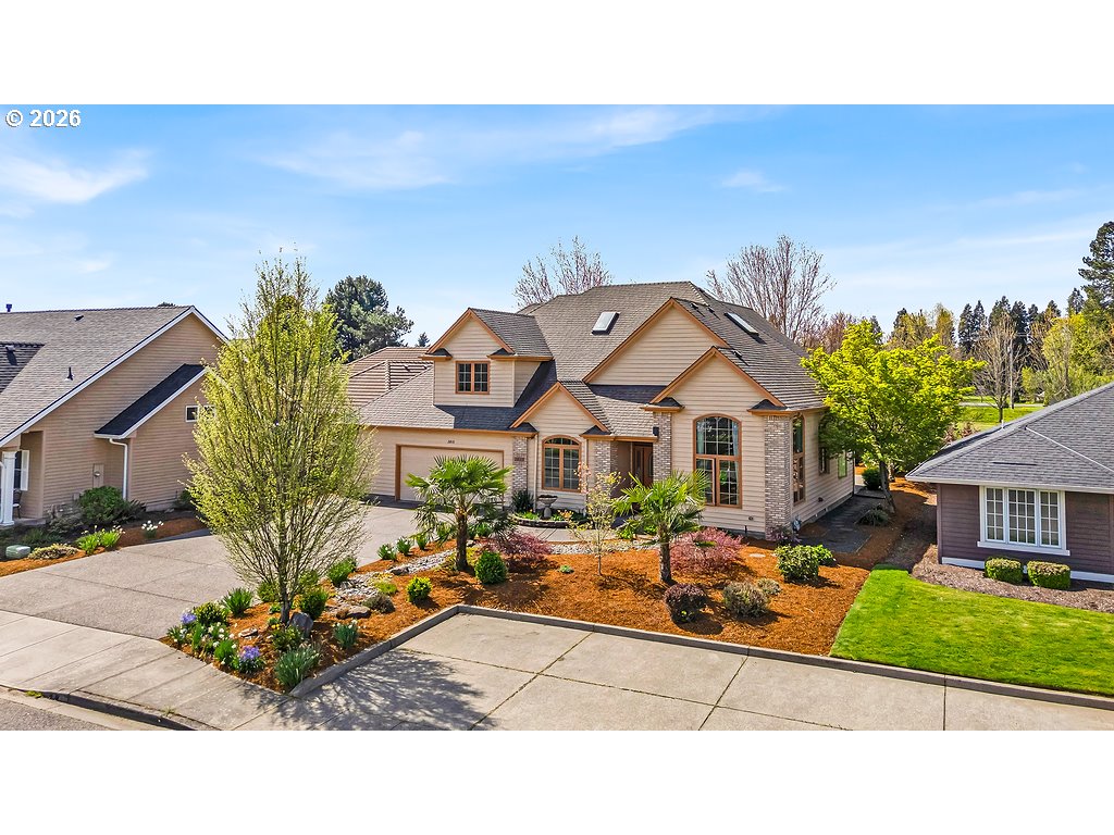 2815 HAZELNUT DR, Woodburn, OR, 97071