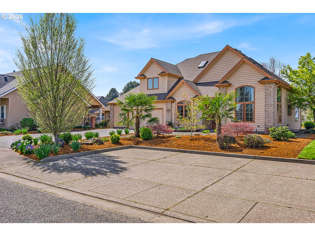 2815 HAZELNUT DR, Woodburn, OR, 97071
