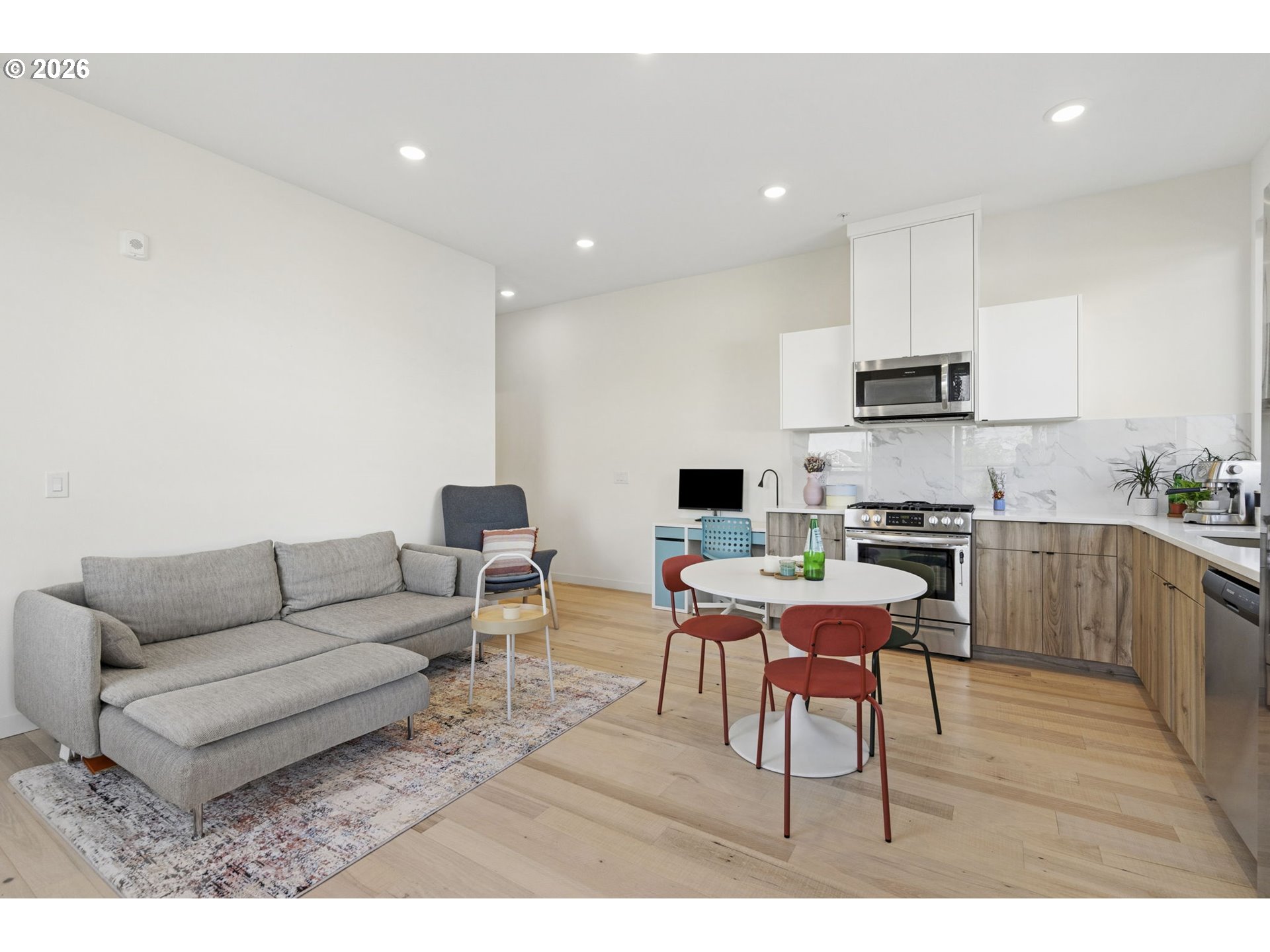 Photo #2: 781216892 Listing: Photo #2