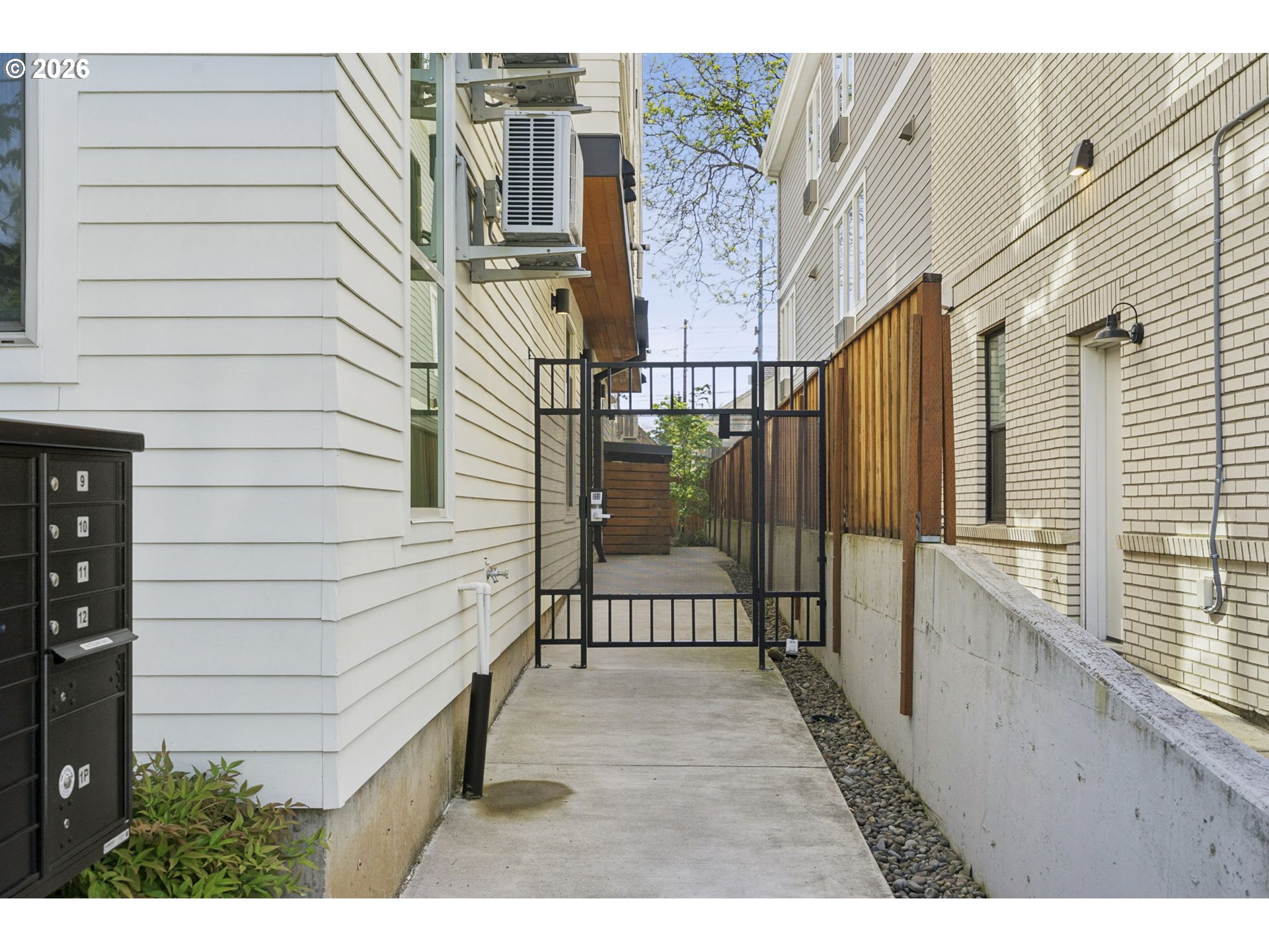Photo #9: 781216892 Listing: Photo #9