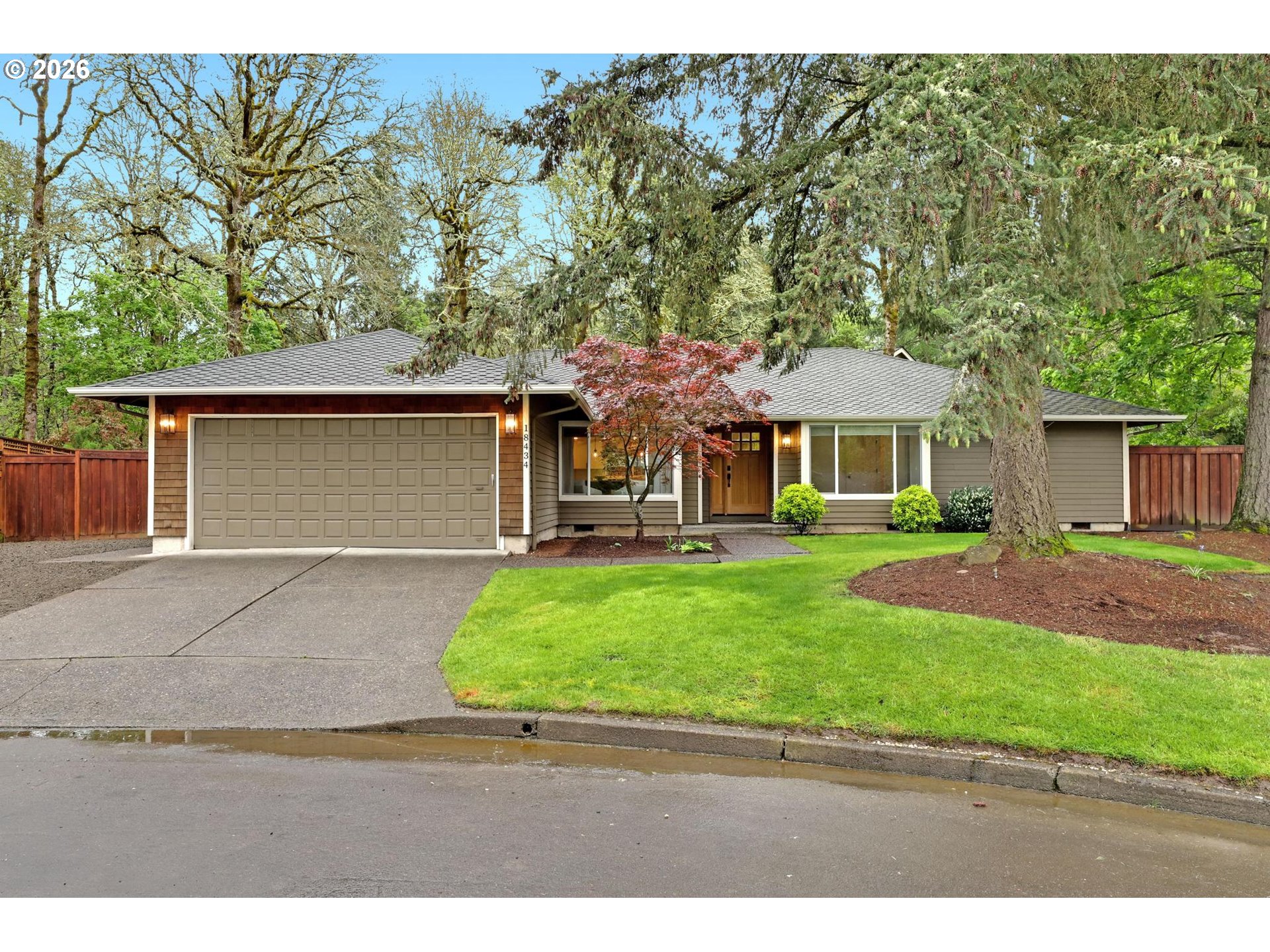 3574 SPRING BLVD, Eugene, OR, 97405
