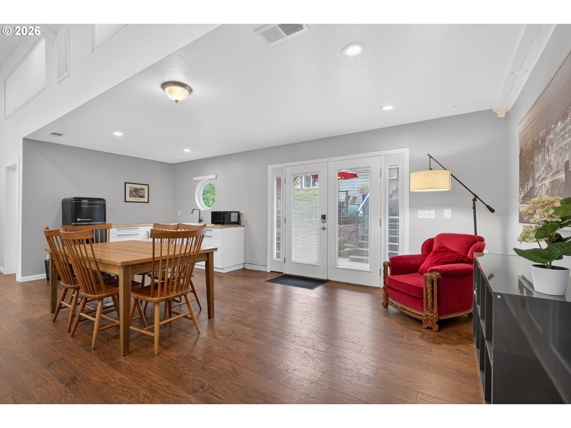 1638 SW UPLAND DR, Portland, OR, 97221