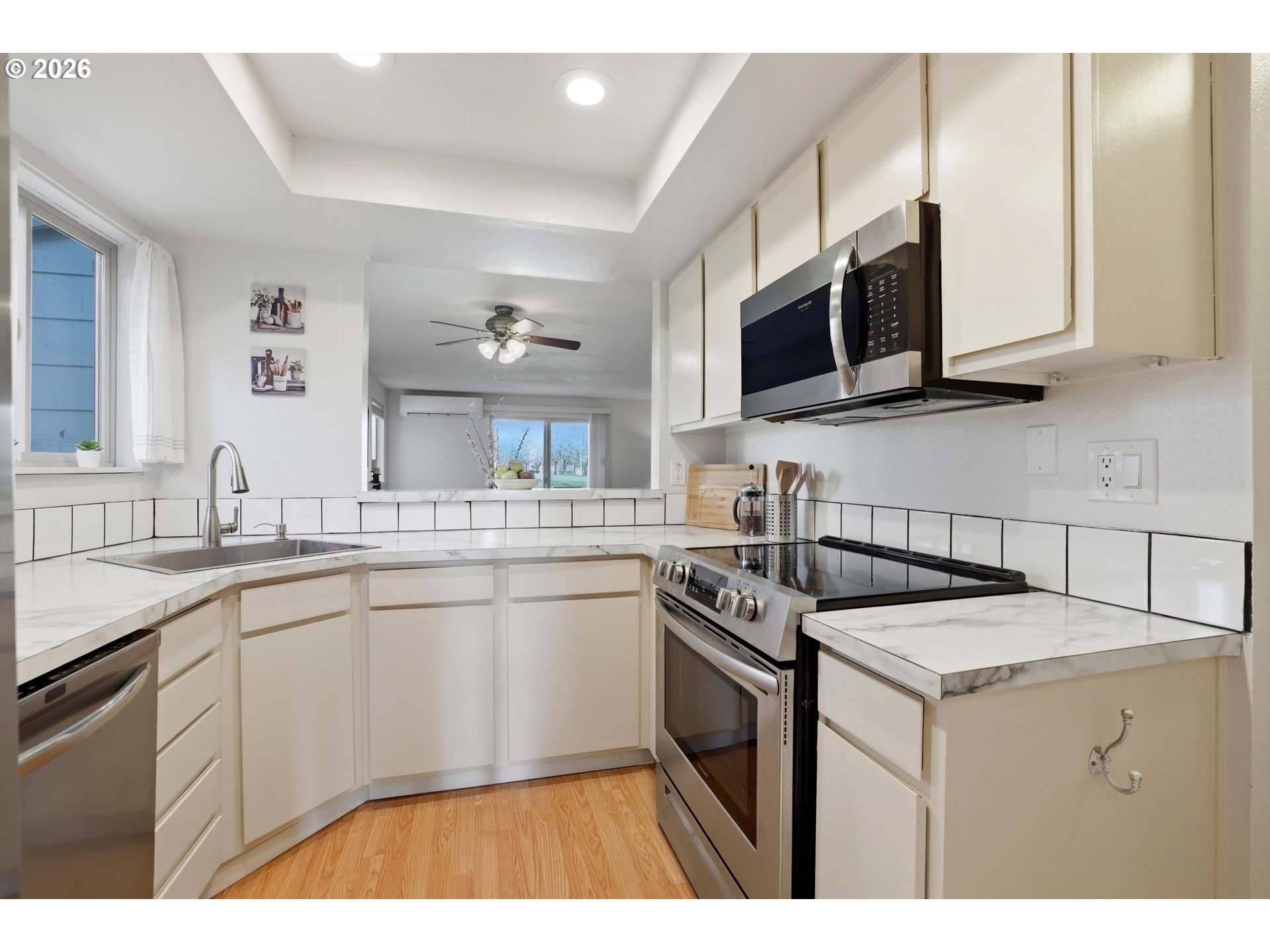 Photo #5: 783218182 Listing: Photo #5