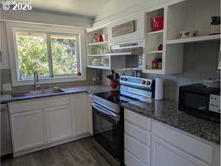 Property photo 7 of 30