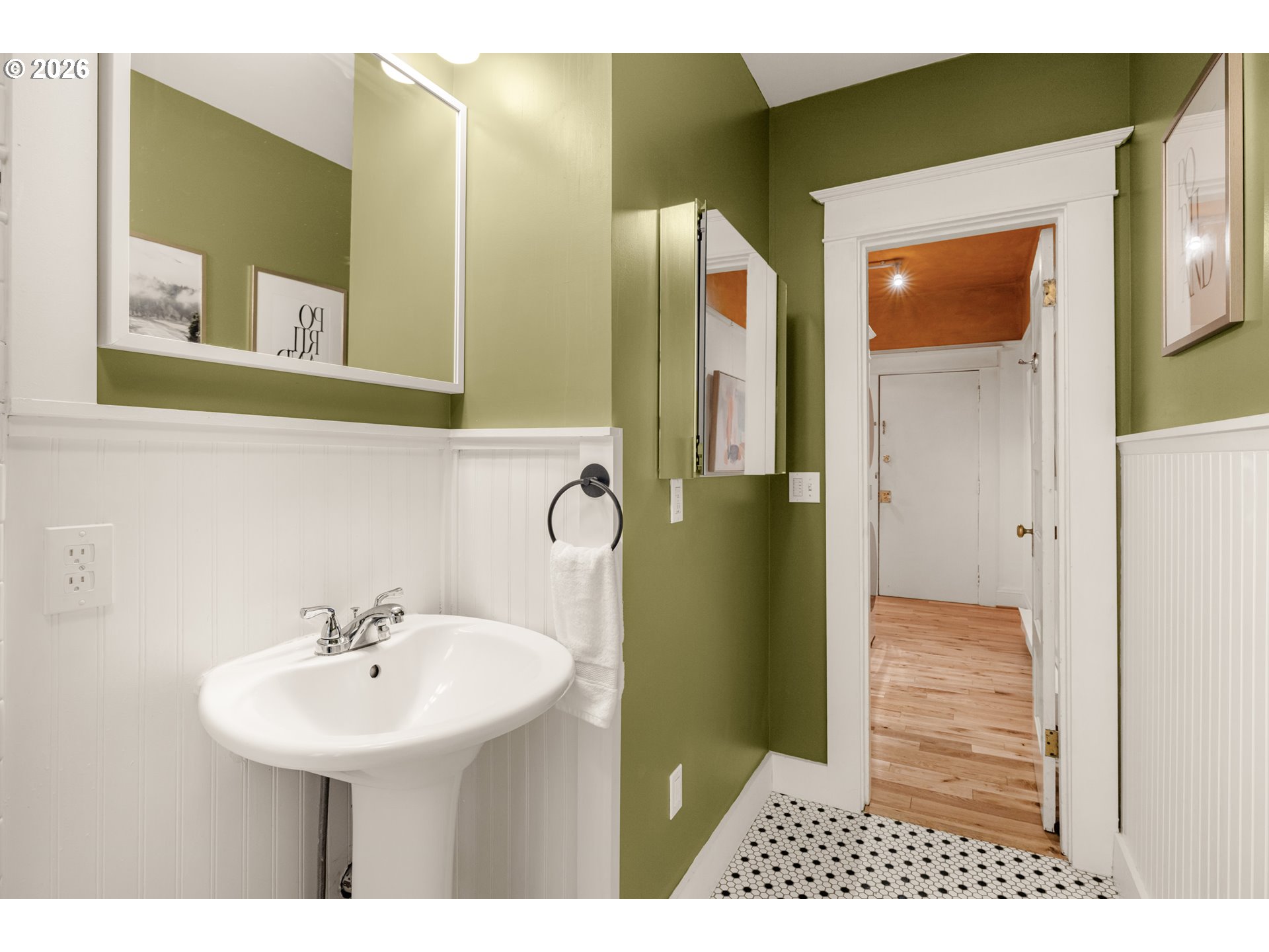 Photo #6: 784151999 Listing: Photo #6