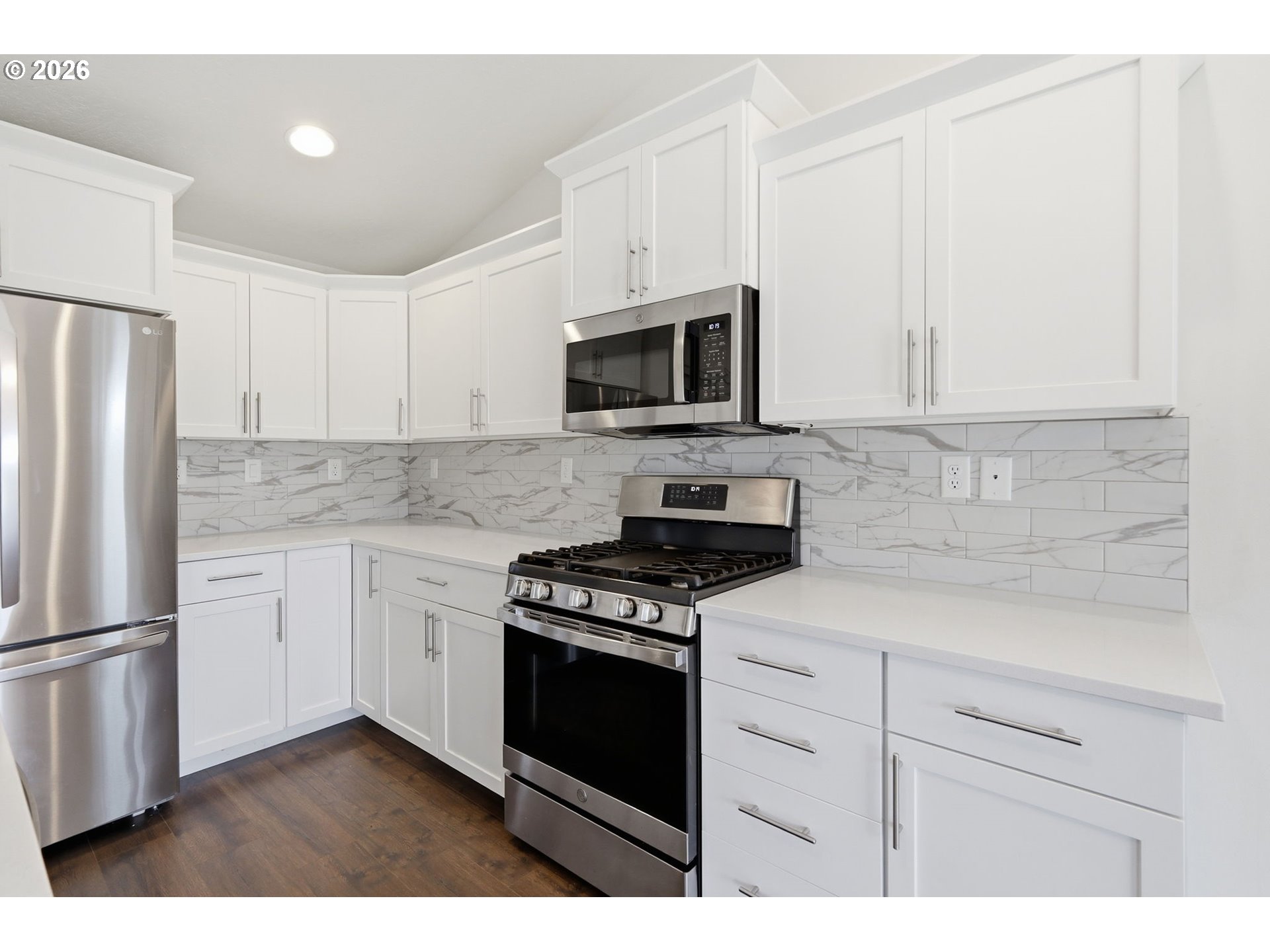 Property photo 11 of 40