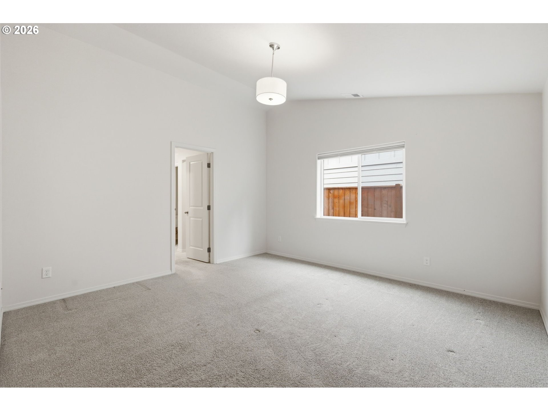 Property photo 23 of 40