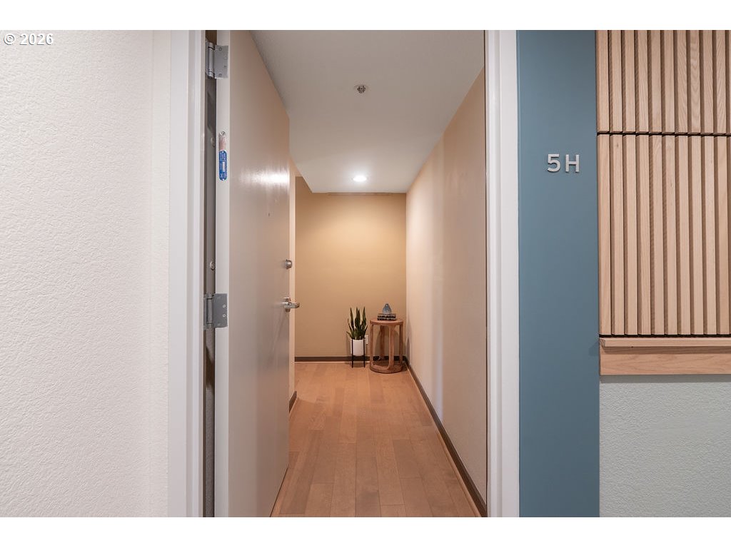 255 SW HARRISON ST, Portland, OR, 97201