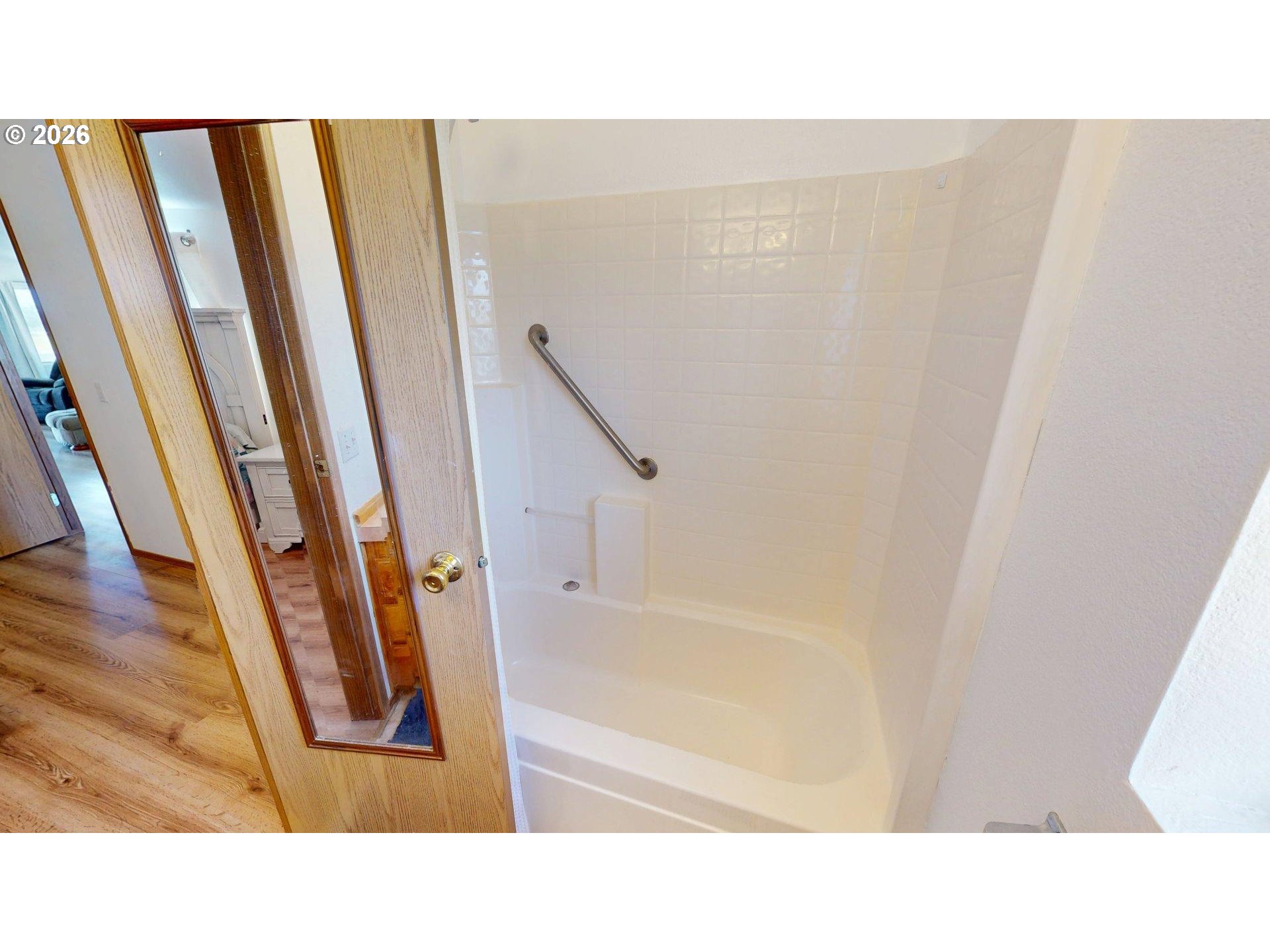 94120 STRAHAN ST UNIT 120, Gold Beach, OR, 97444