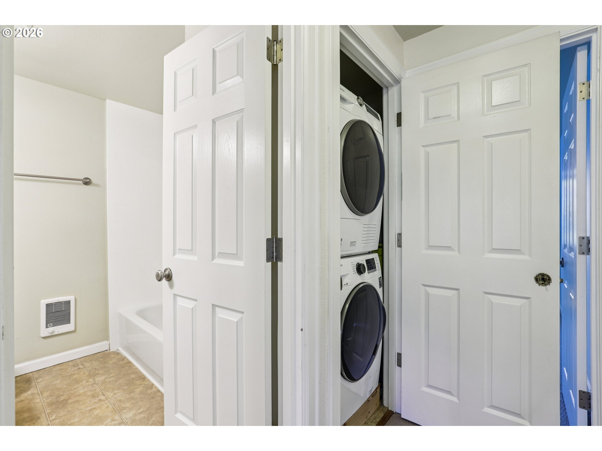 Photo #17: 785363565 Listing: Photo #17