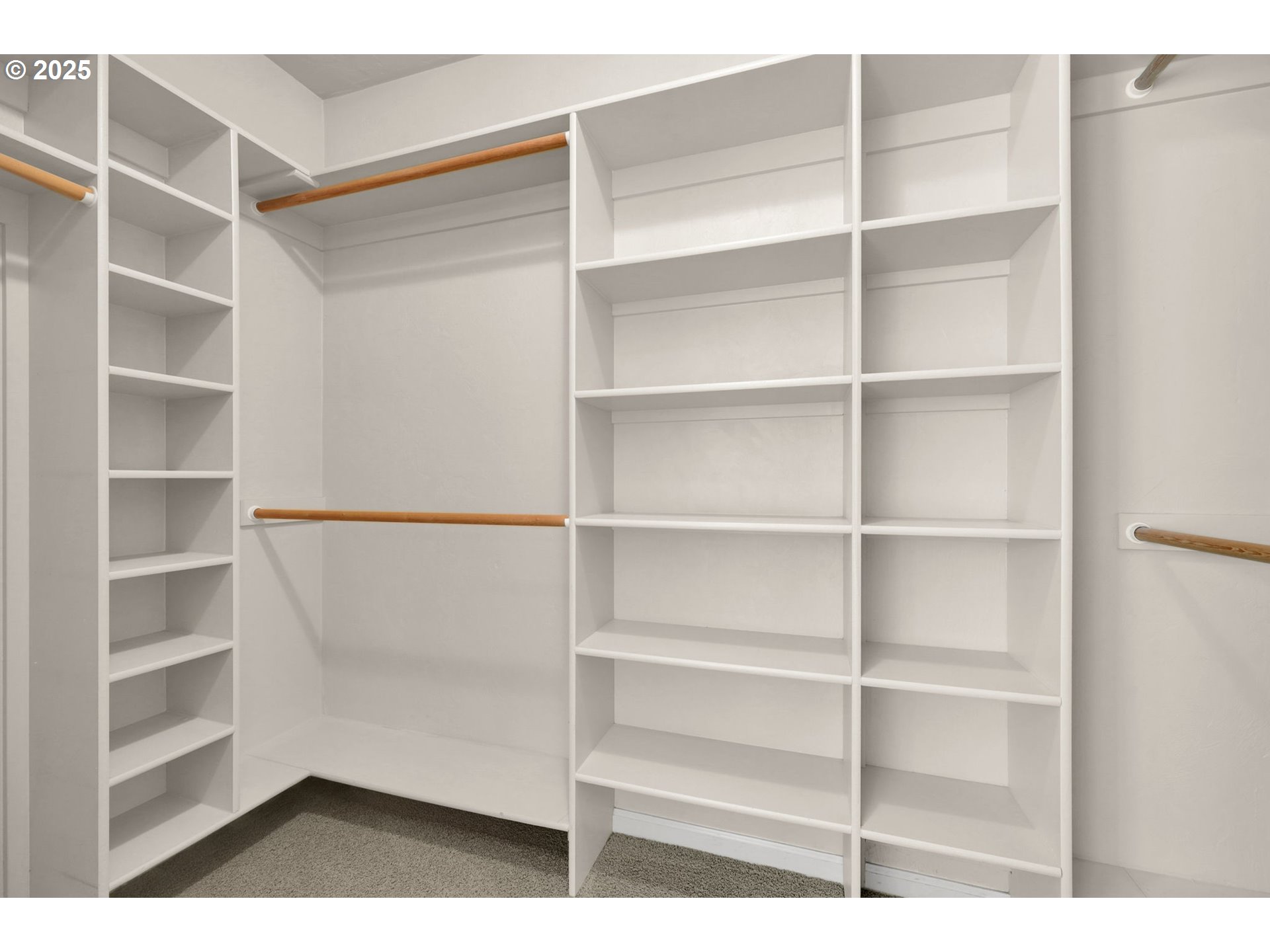 3435 MEADOW VIEW DR, Eugene, OR, 97408