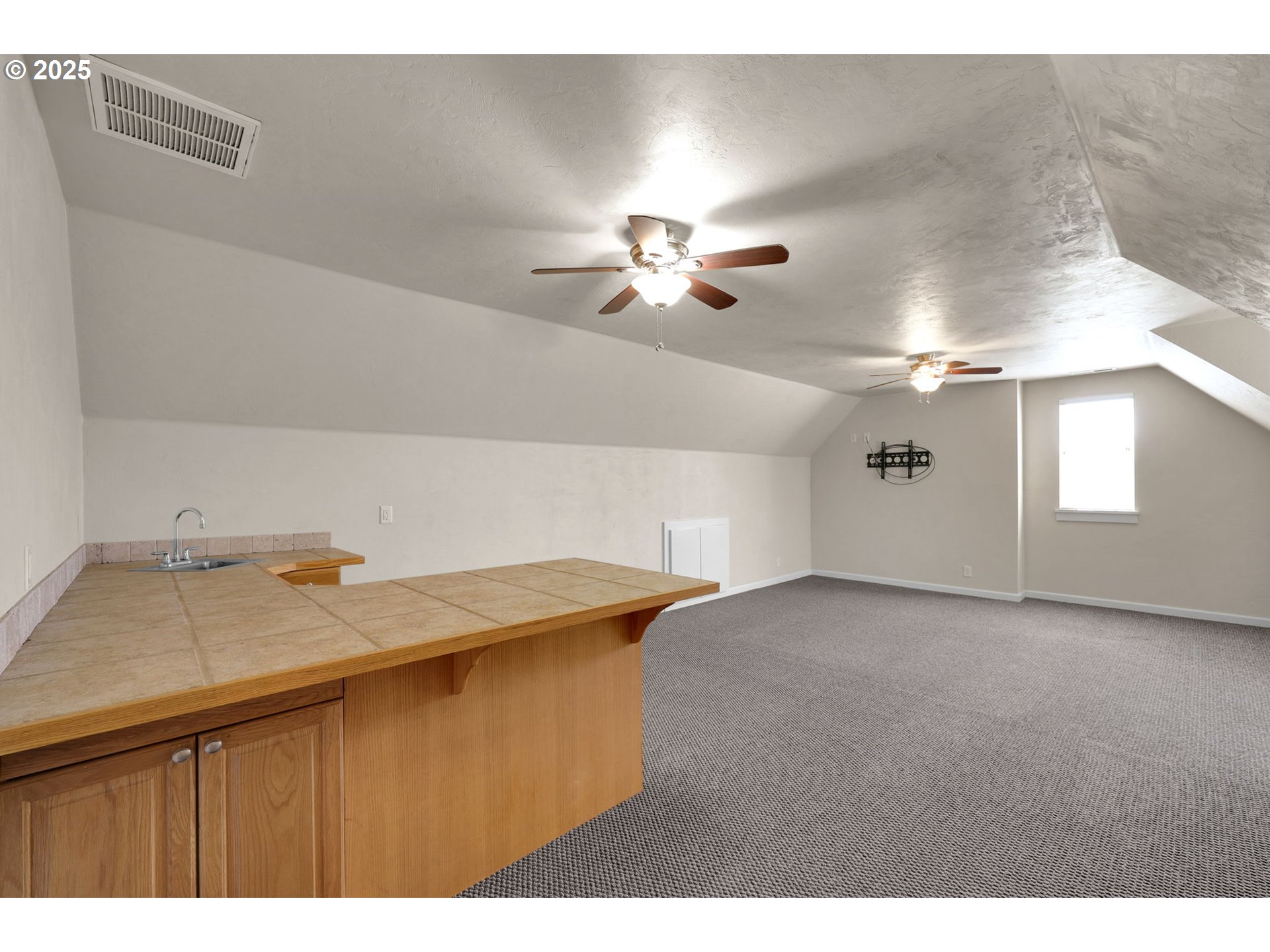 3435 MEADOW VIEW DR, Eugene, OR, 97408