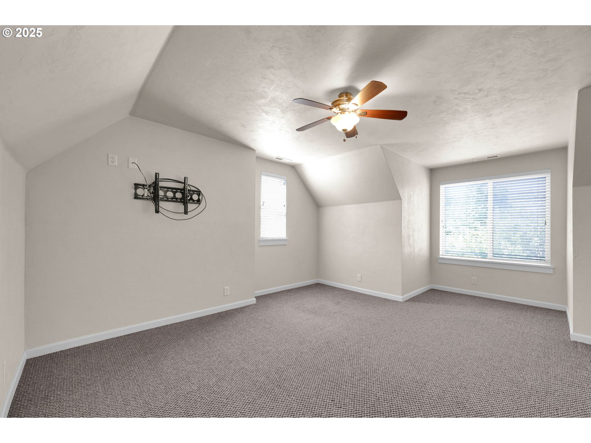 3435 MEADOW VIEW DR, Eugene, OR, 97408