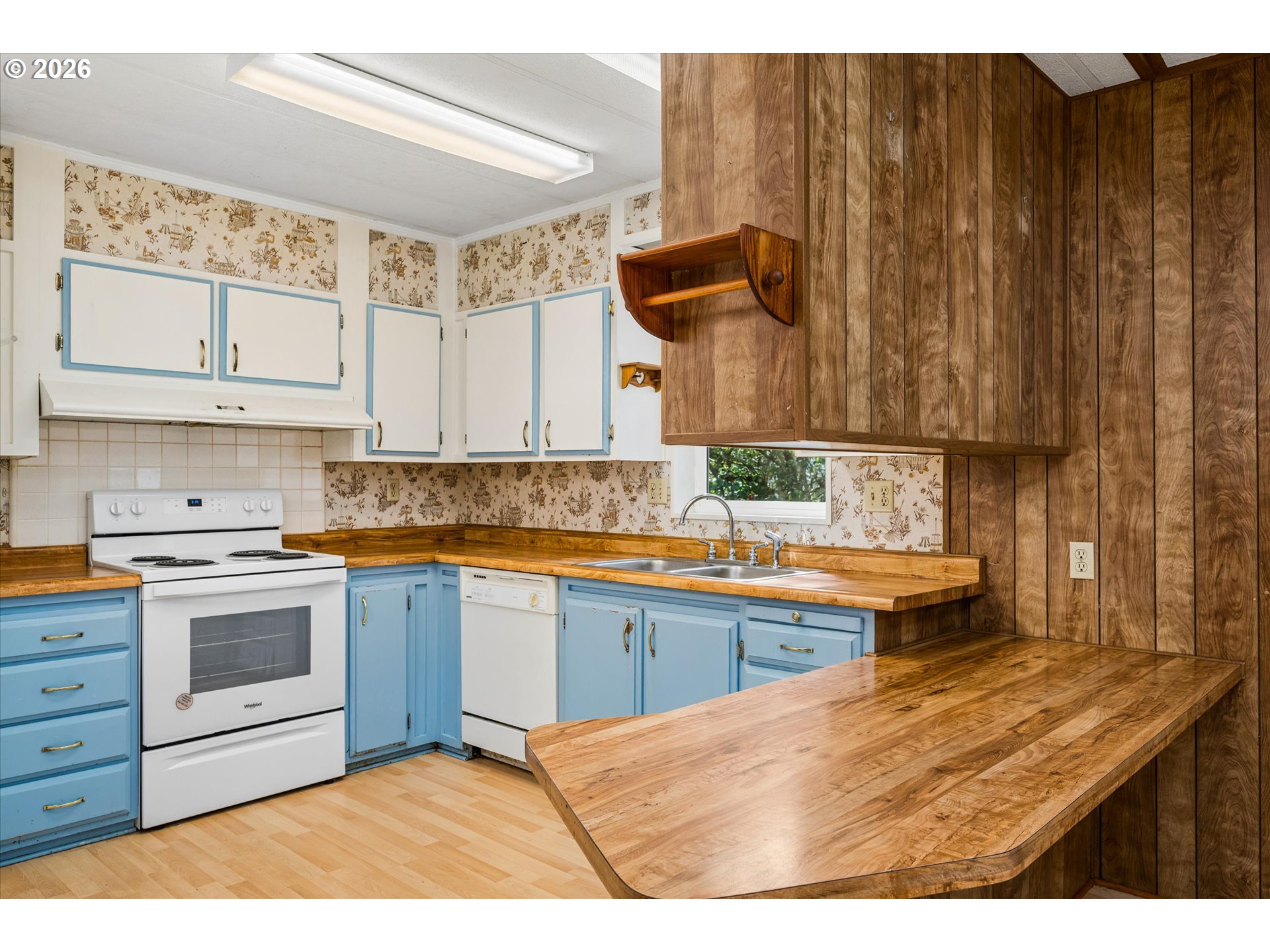 Property photo 16 of 48
