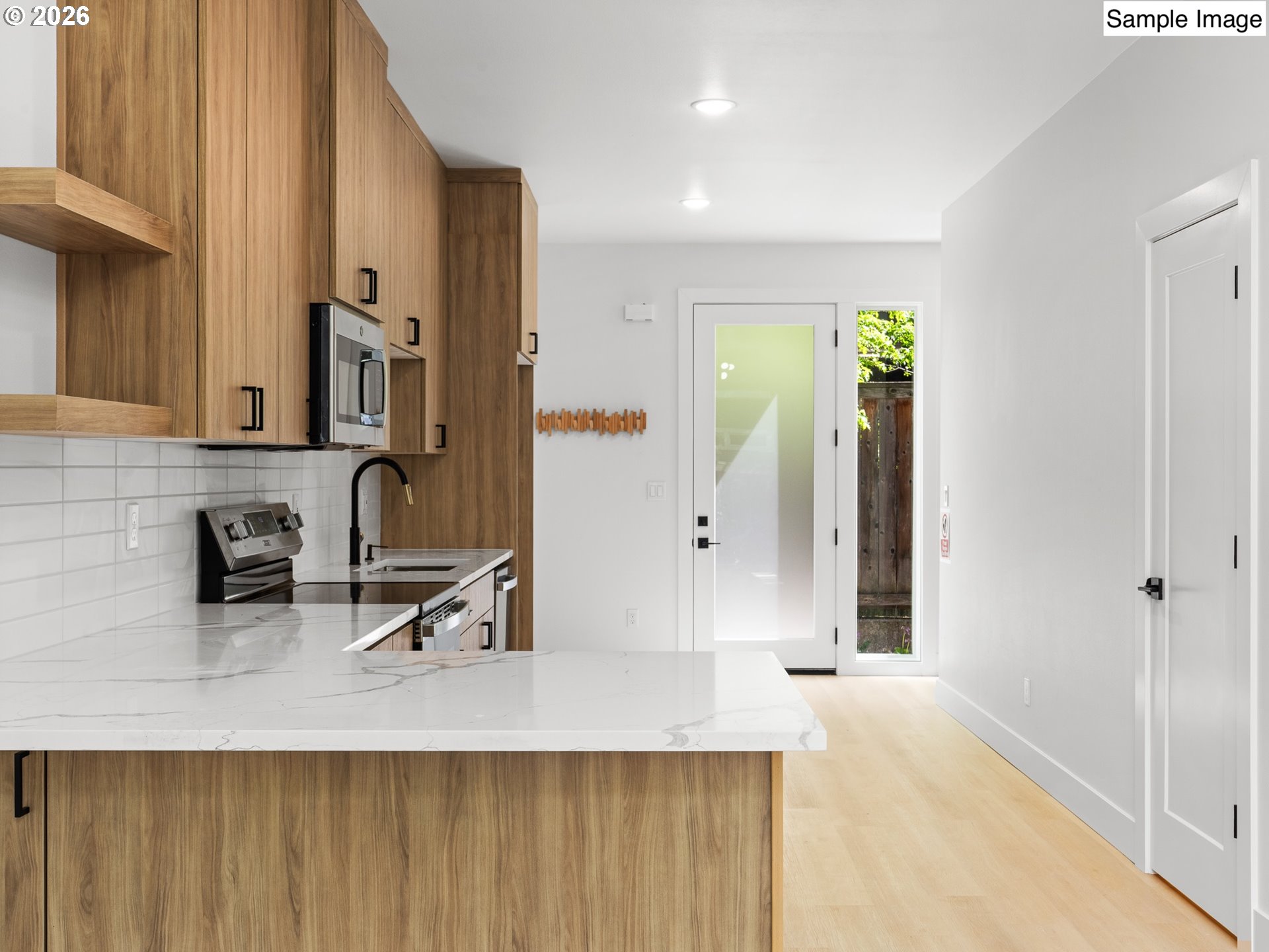 Photo #4: 786500521 Listing: Photo #4