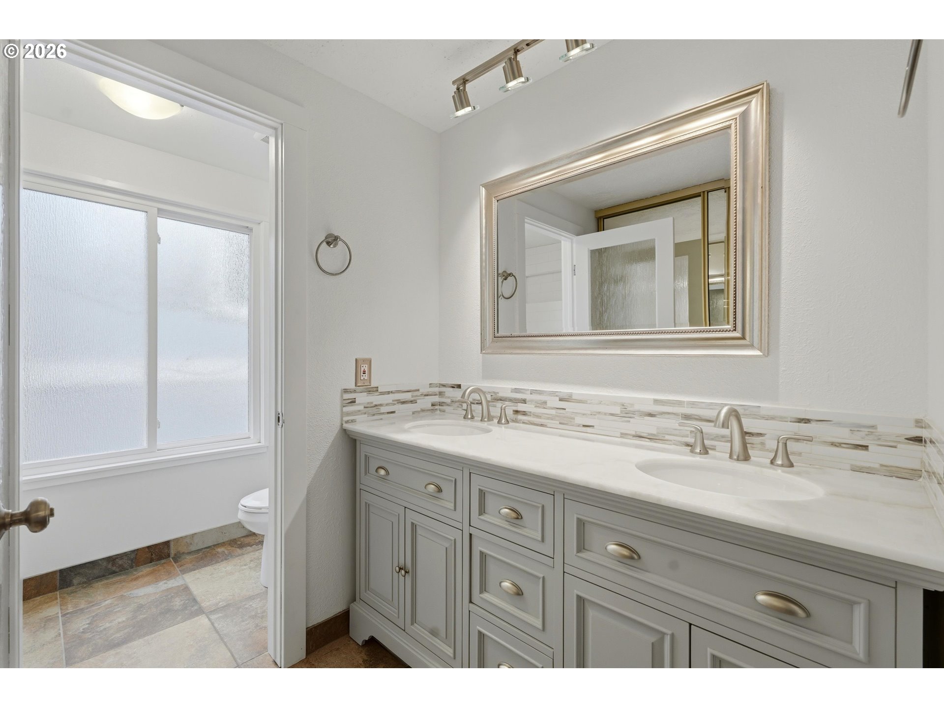 Photo #21: 786921264 Listing: Photo #21