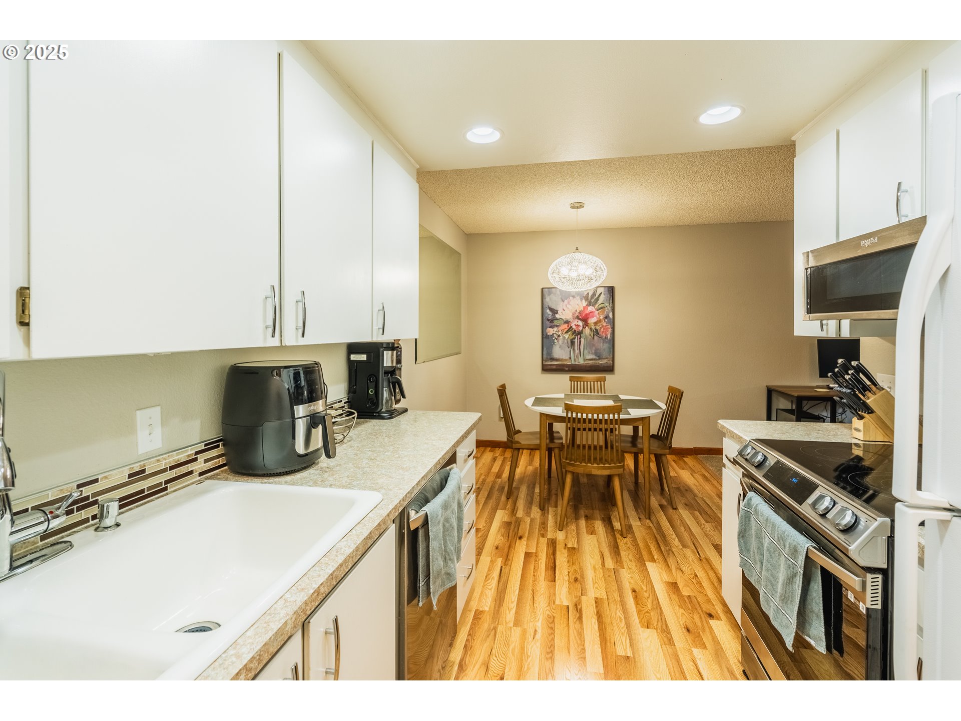 Photo #4: 786974358 Listing: Photo #4