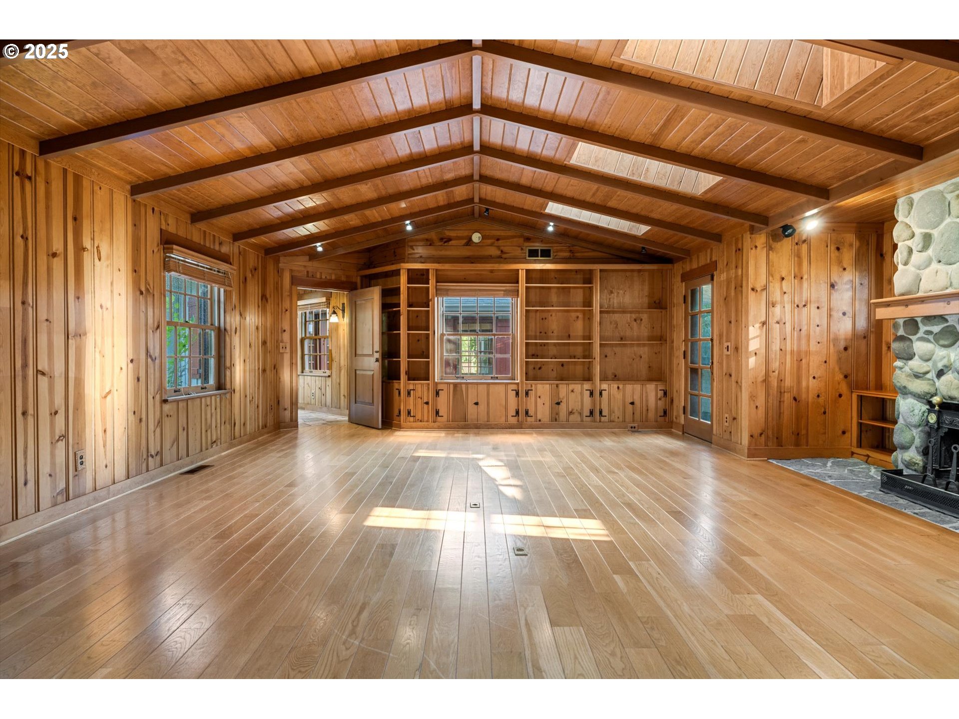 35960 NE WILSONVILLE RD, Newberg, OR, 97132