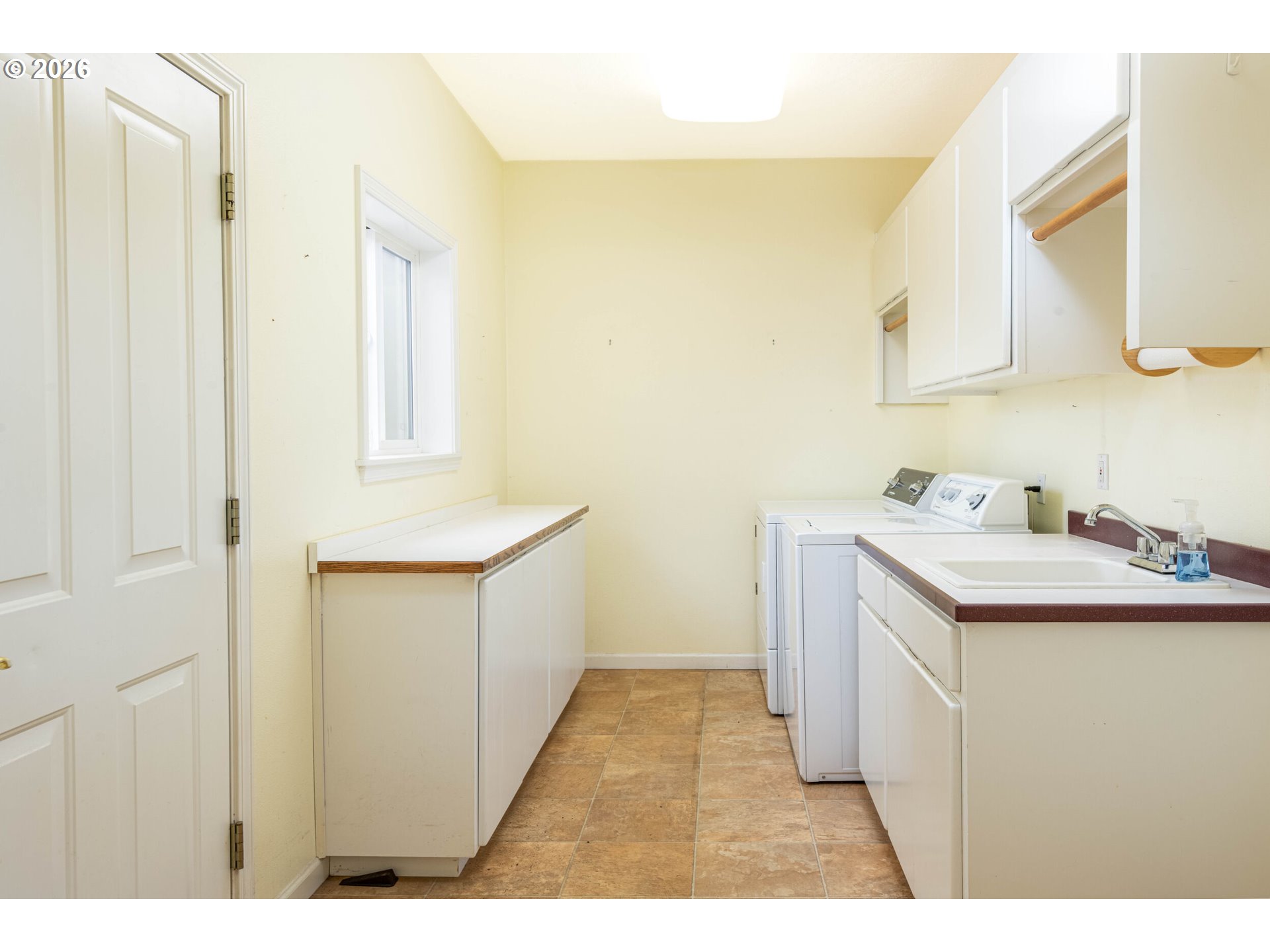 Property photo 32 of 39