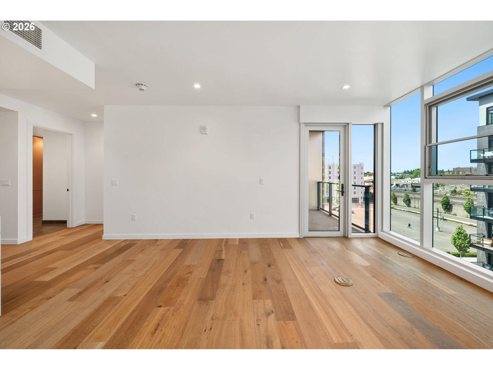 Photo #6: 790526174 Listing: Photo #6