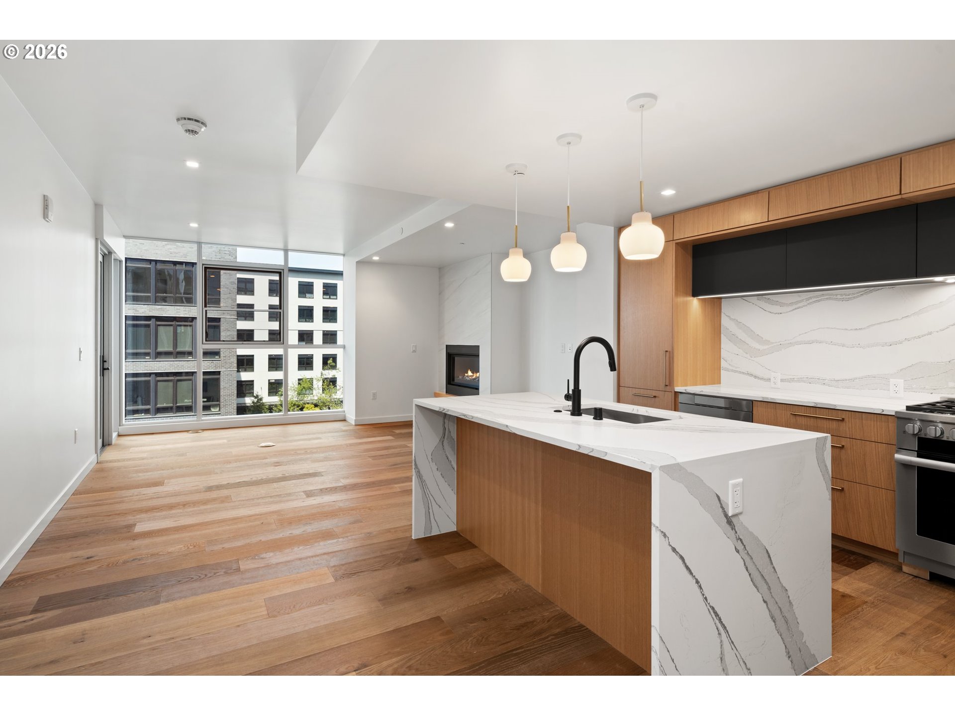 Photo #8: 790526174 Listing: Photo #8