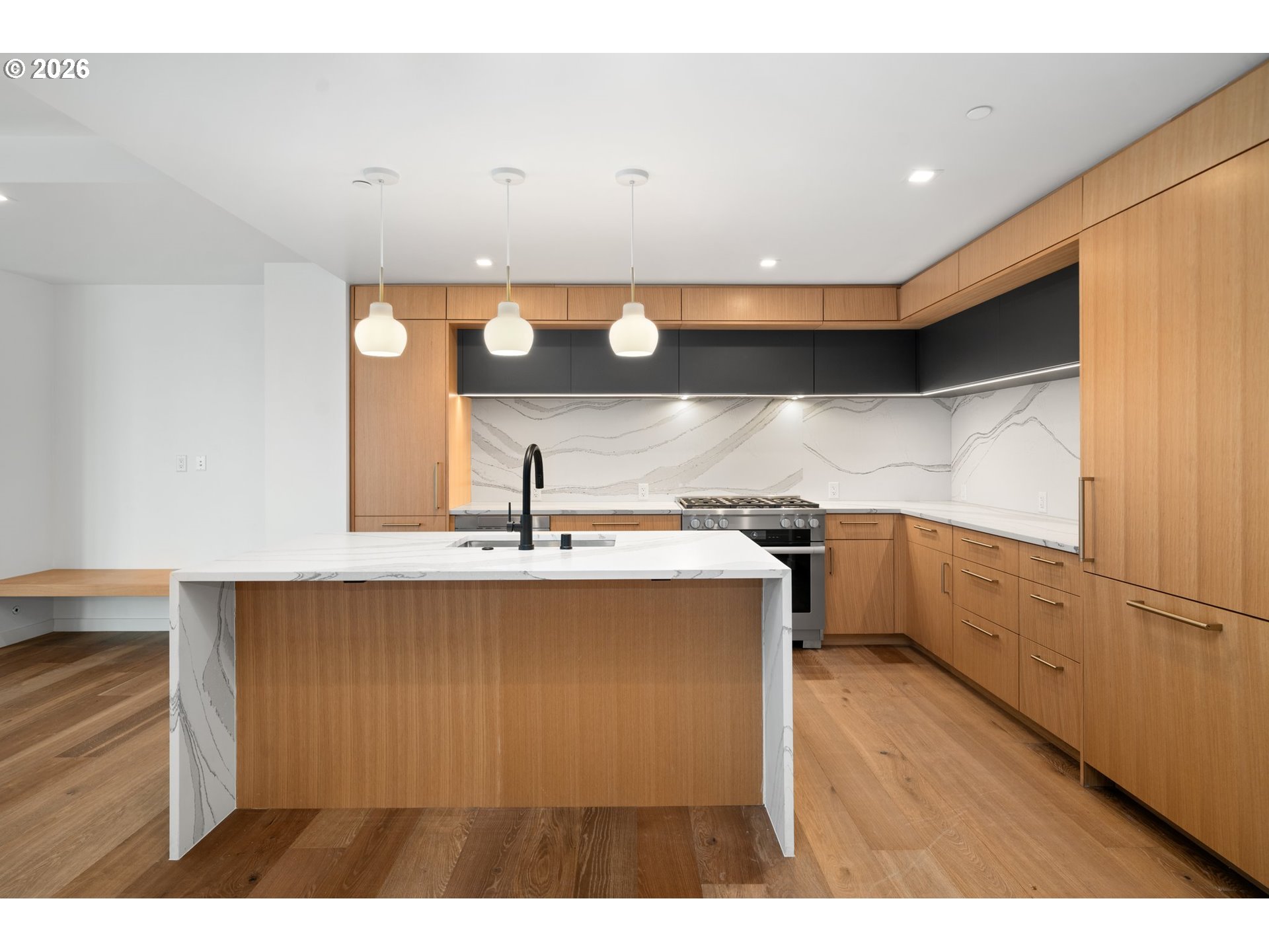 Photo #10: 790526174 Listing: Photo #10