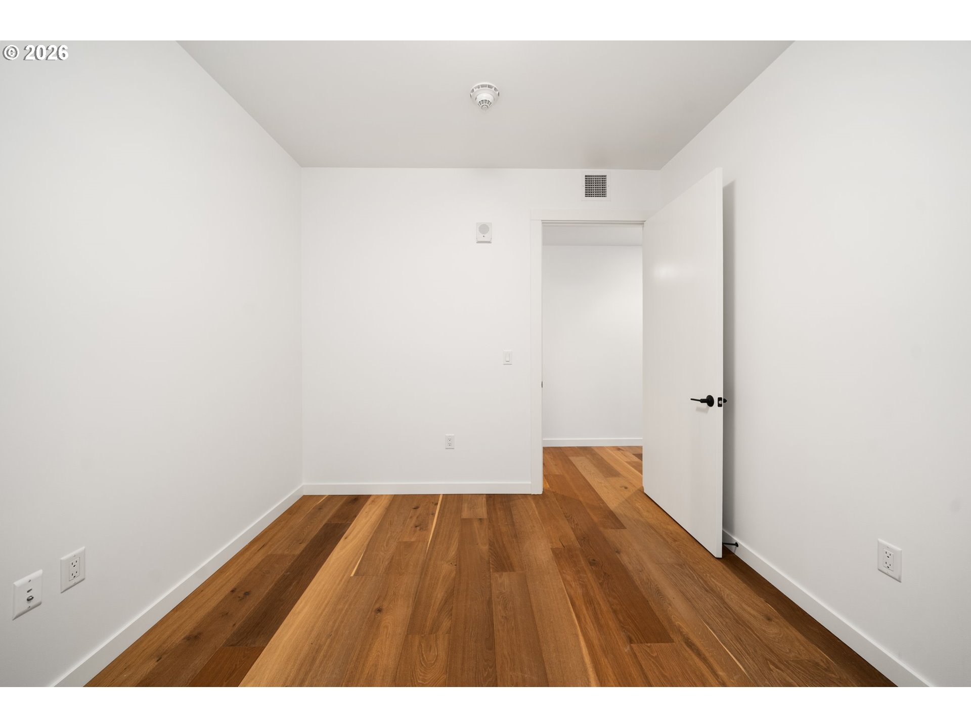 Photo #13: 790526174 Listing: Photo #13