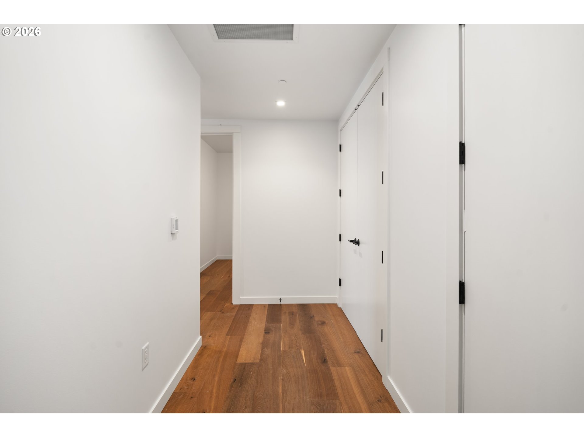 Photo #3: 790526174 Listing: Photo #3