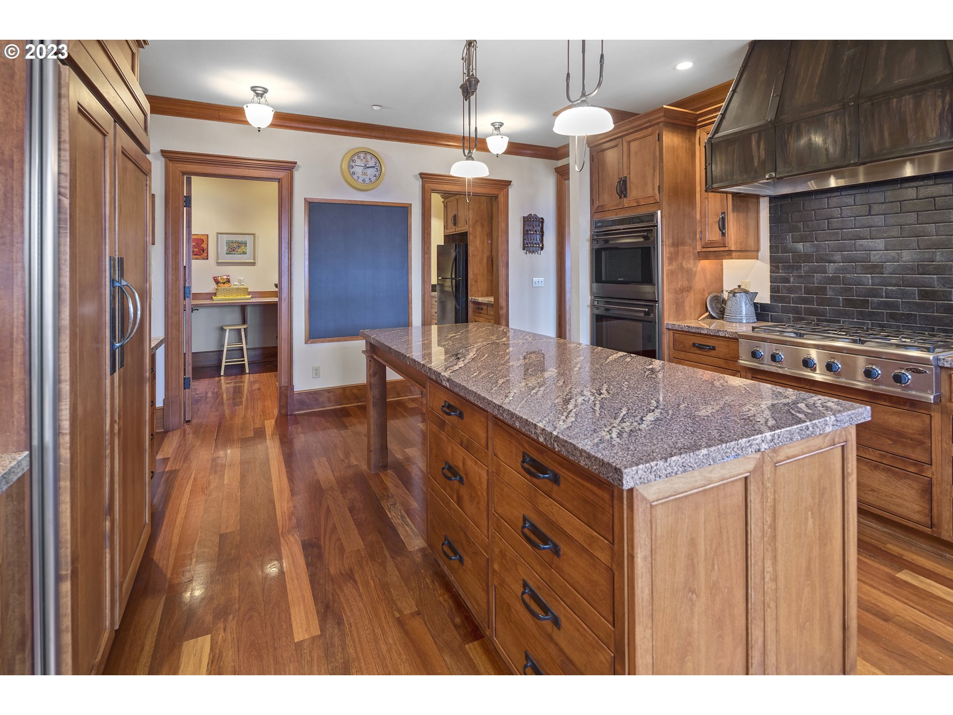 5905 BUENA VISTA DR, Vancouver, 5 Bedrooms Bedrooms, ,6.2 BathroomsBathrooms,Residential,For Sale,BUENA VISTA,0,790653289