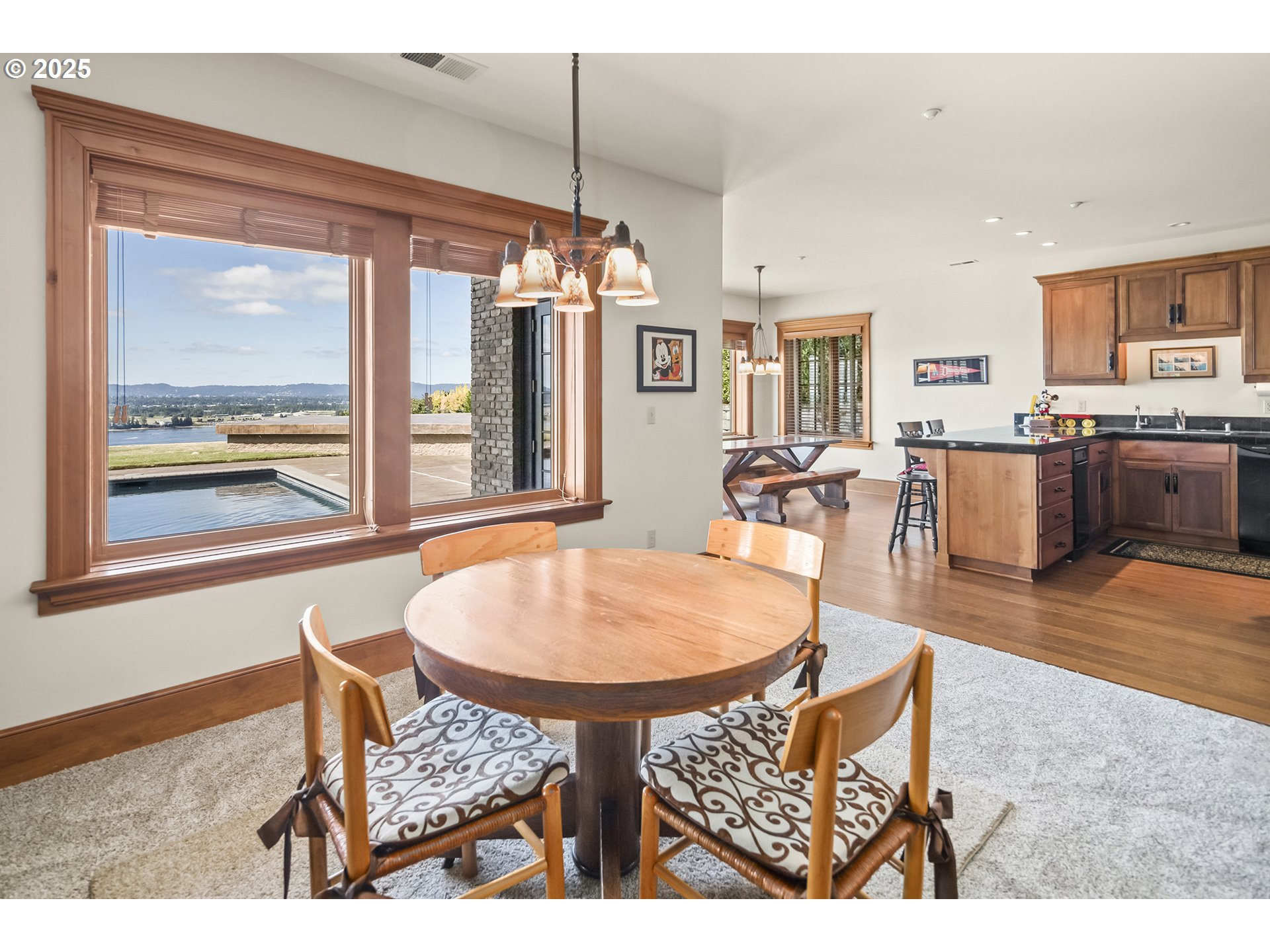 5905 BUENA VISTA DR, Vancouver, 5 Bedrooms Bedrooms, ,6.2 BathroomsBathrooms,Residential,For Sale,BUENA VISTA,0,790653289