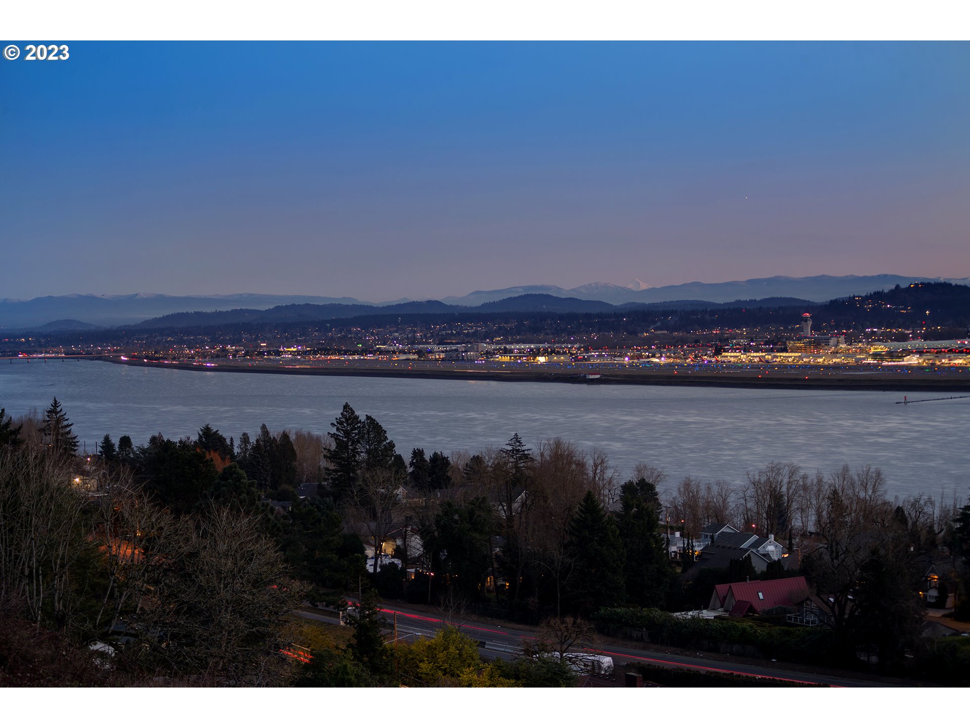 5905 BUENA VISTA DR, Vancouver, 5 Bedrooms Bedrooms, ,6.2 BathroomsBathrooms,Residential,For Sale,BUENA VISTA,0,790653289