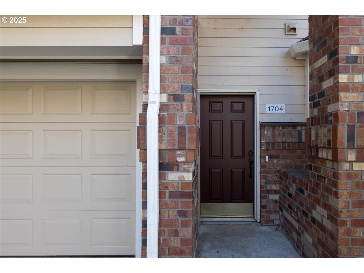 Photo #3: 791131793 Listing 