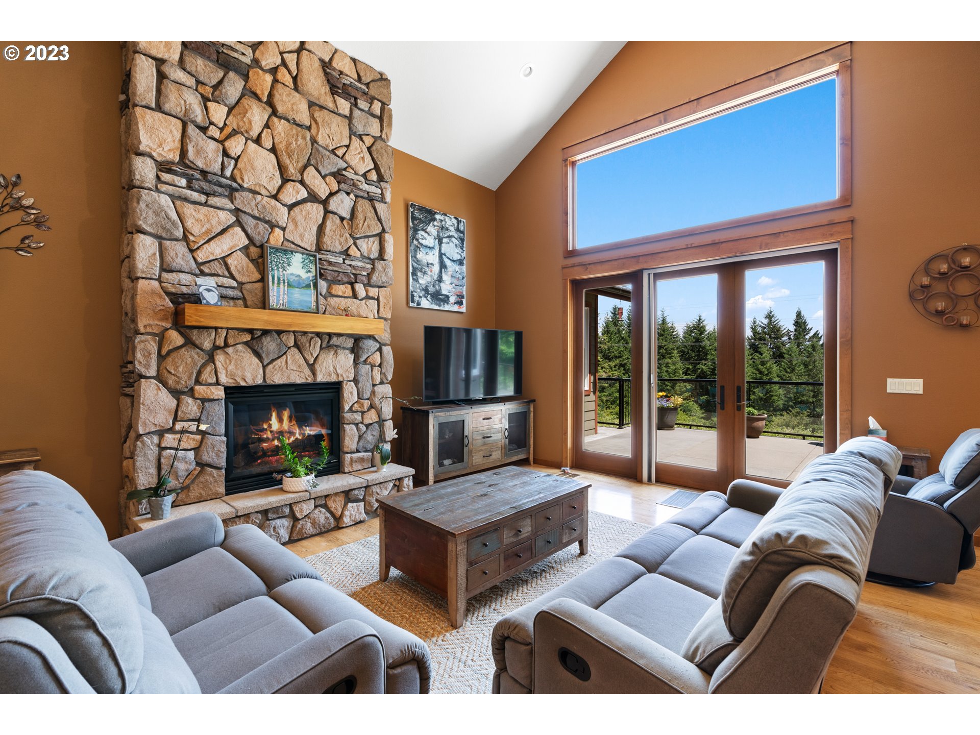 10534 SE VRADENBURG RD, Happy Valley, OR, 97086