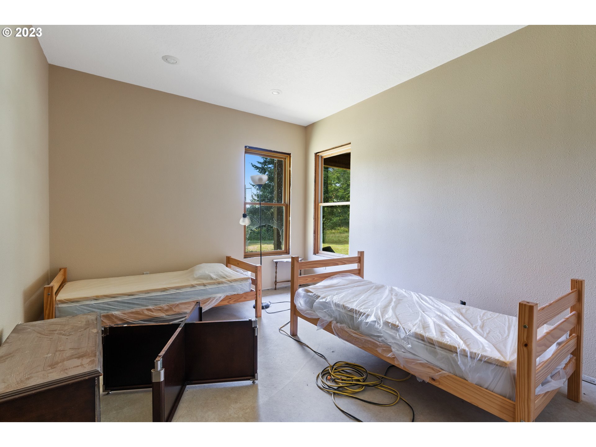 10534 SE VRADENBURG RD, Happy Valley, OR, 97086