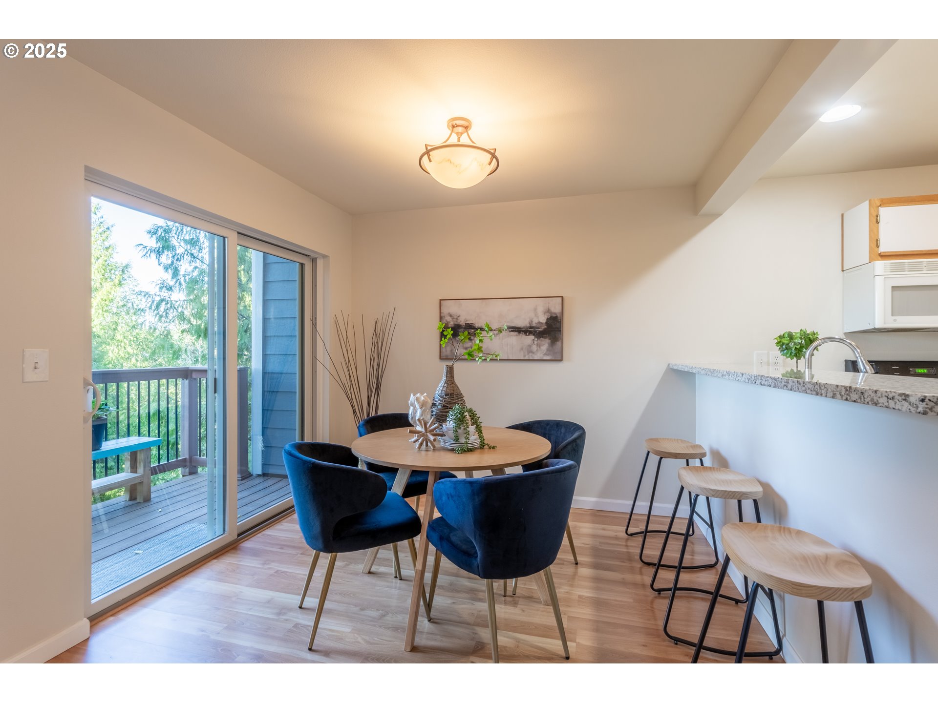 Photo #4: 791983459 Listing 
