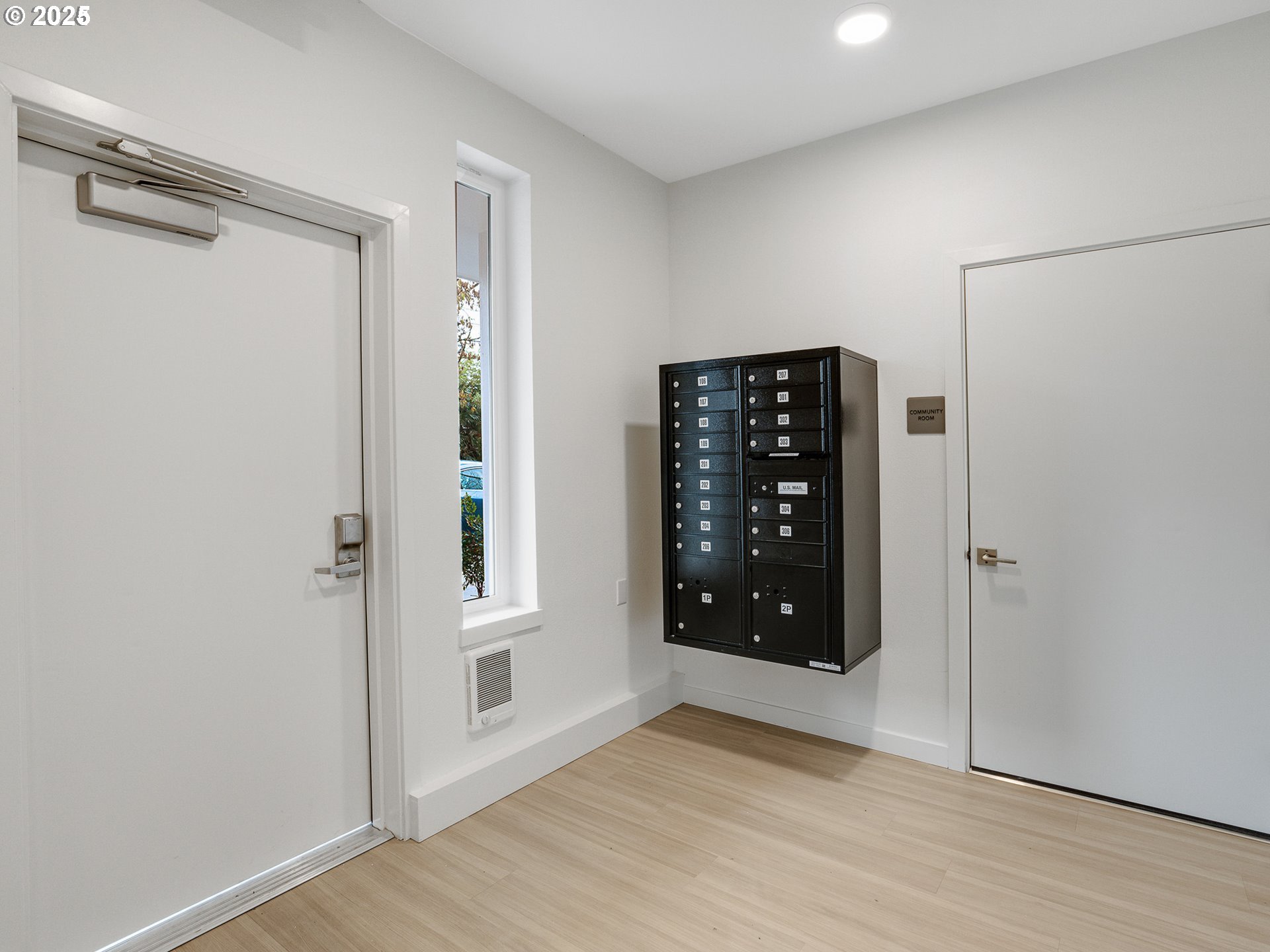 2425 NE Alberta ST, Portland, OR, 97211