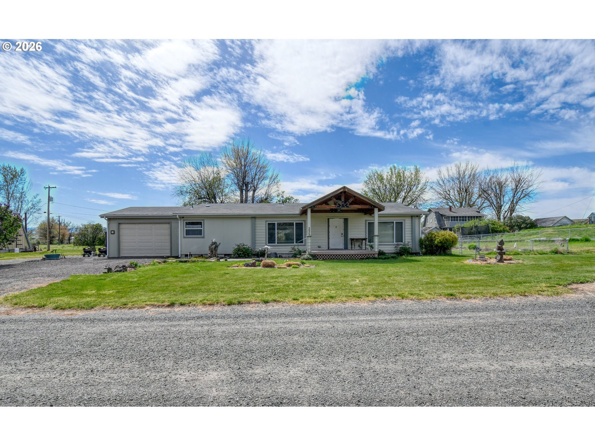 645 S 14TH ST, Cottage Grove, OR, 97424