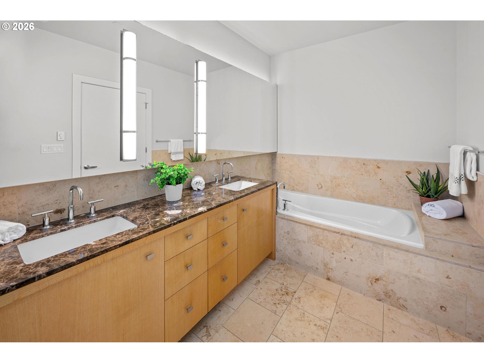 Photo #23: 794806454 Listing: Photo #23