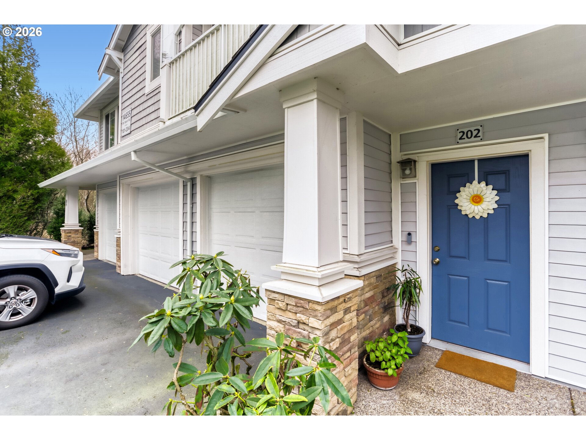 Photo #1: 795067732 Listing: Photo #1