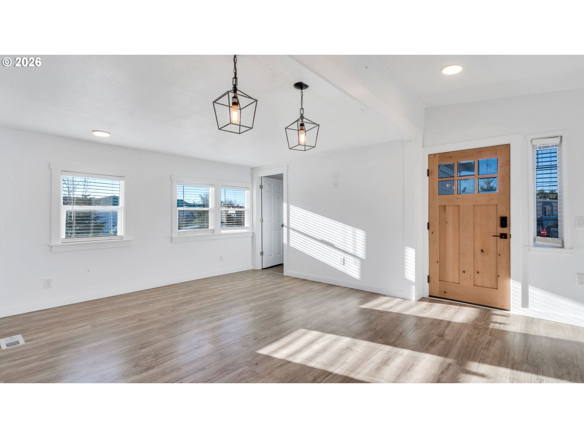 1768 38TH PL, Salem, OR, 97305