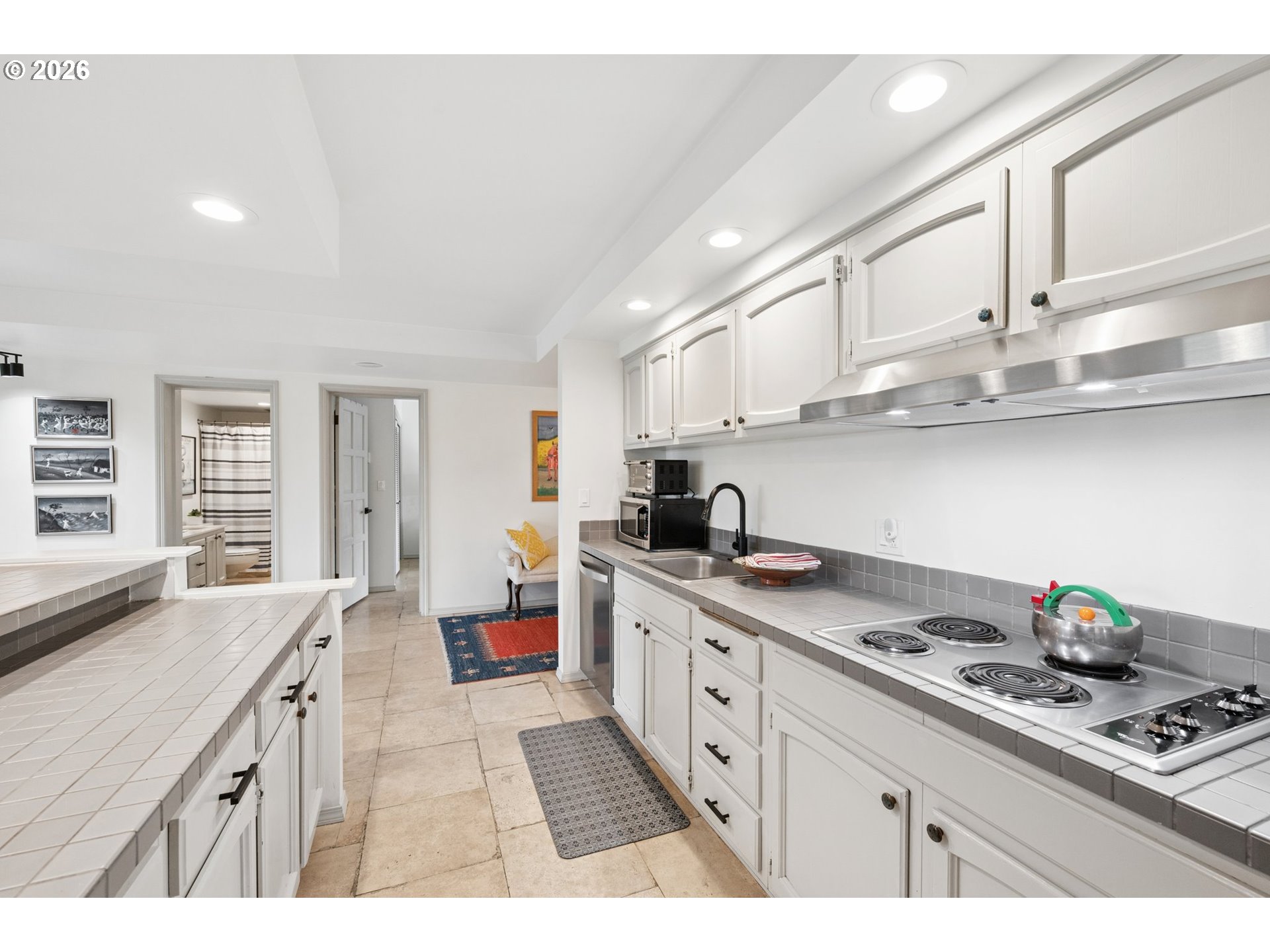 Photo #19: 795825771 Listing: Photo #19