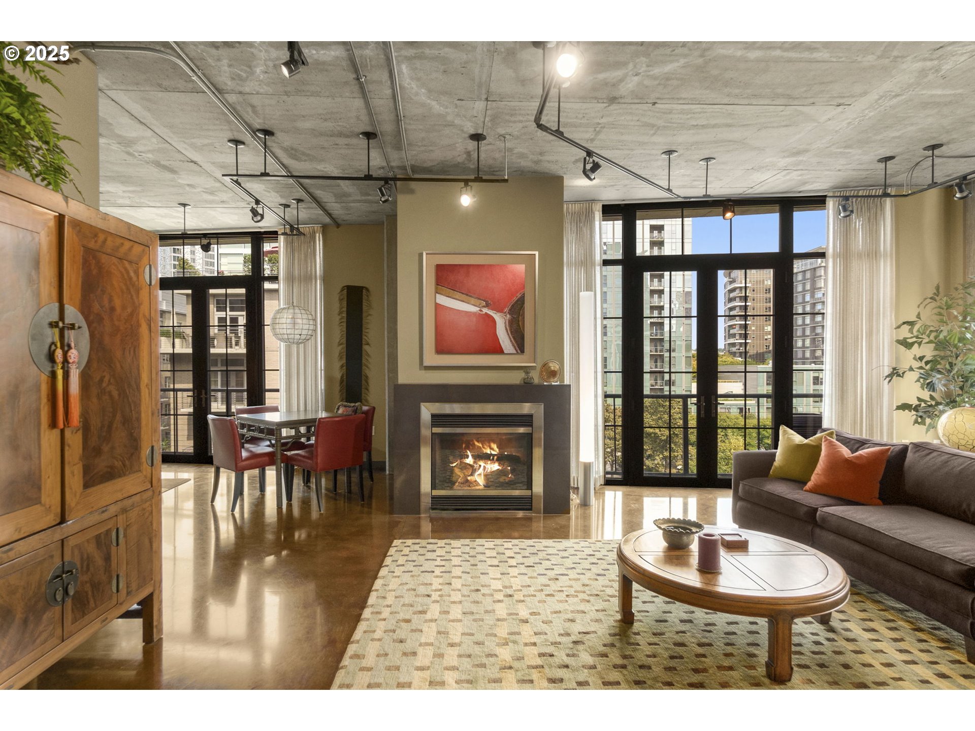 Photo #4: 795887398 Listing 