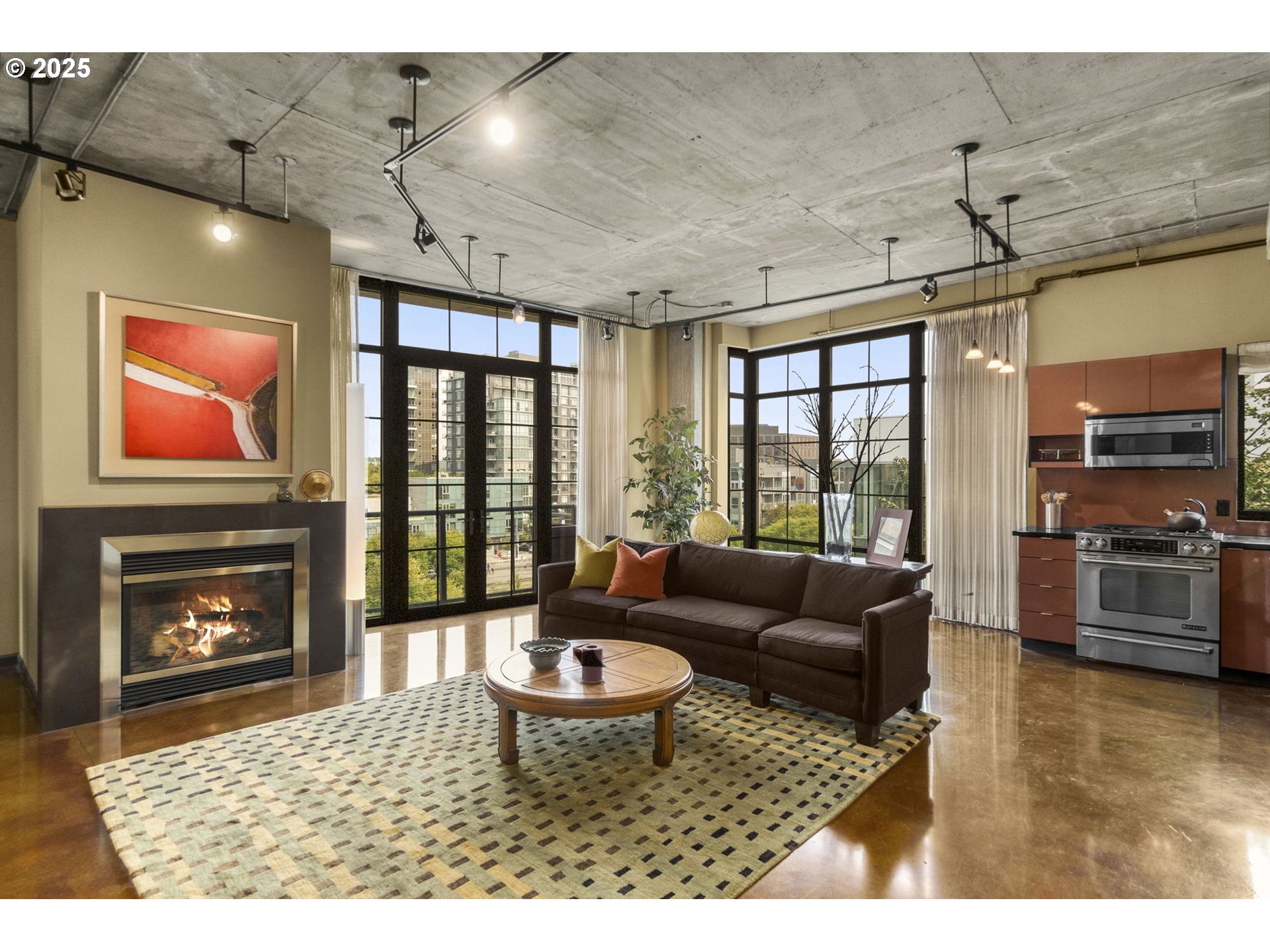 Photo #3: 795887398 Listing 