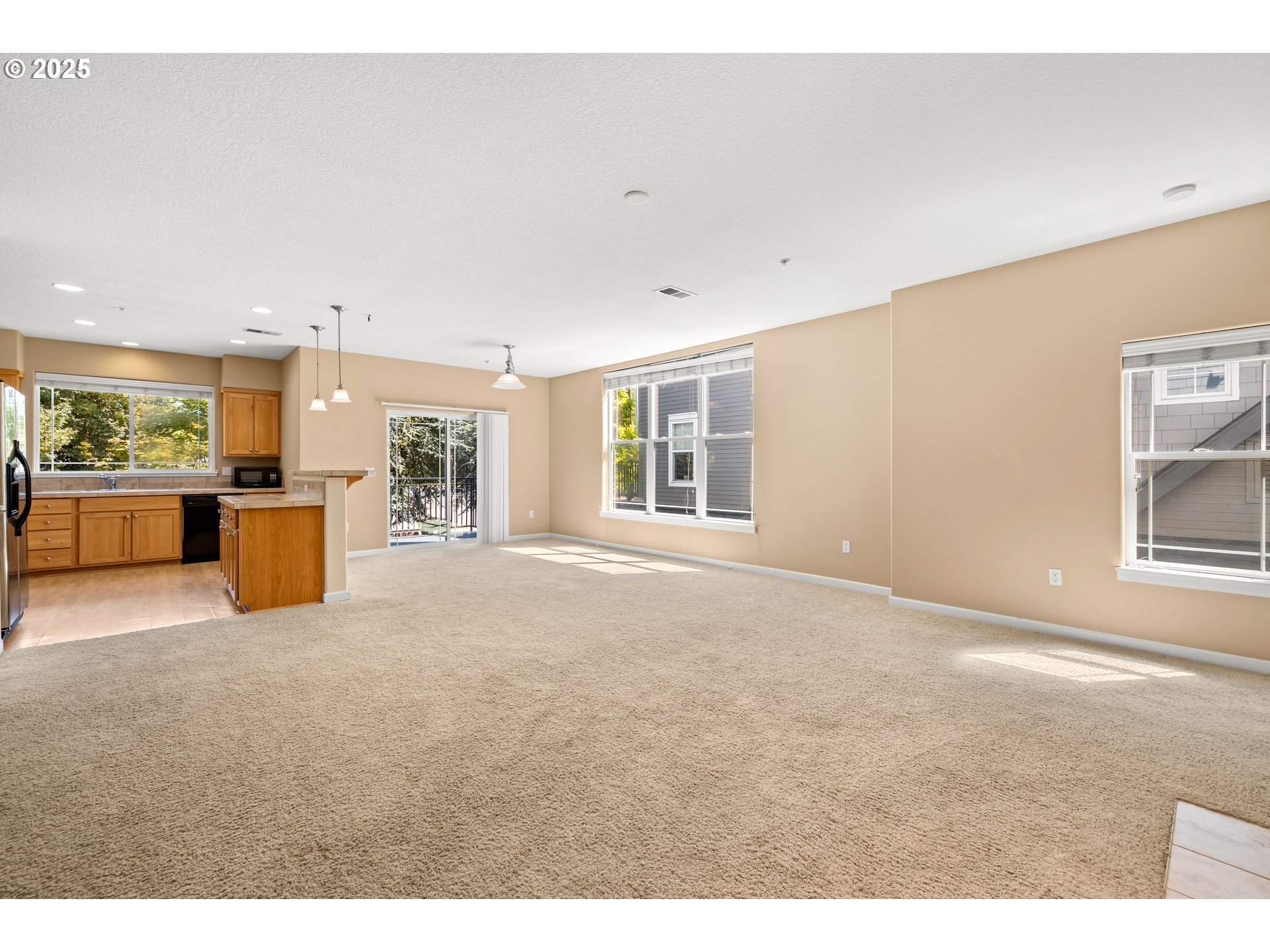 10882 NE RED WING WAY UNIT 204, Beaverton, OR, 97006